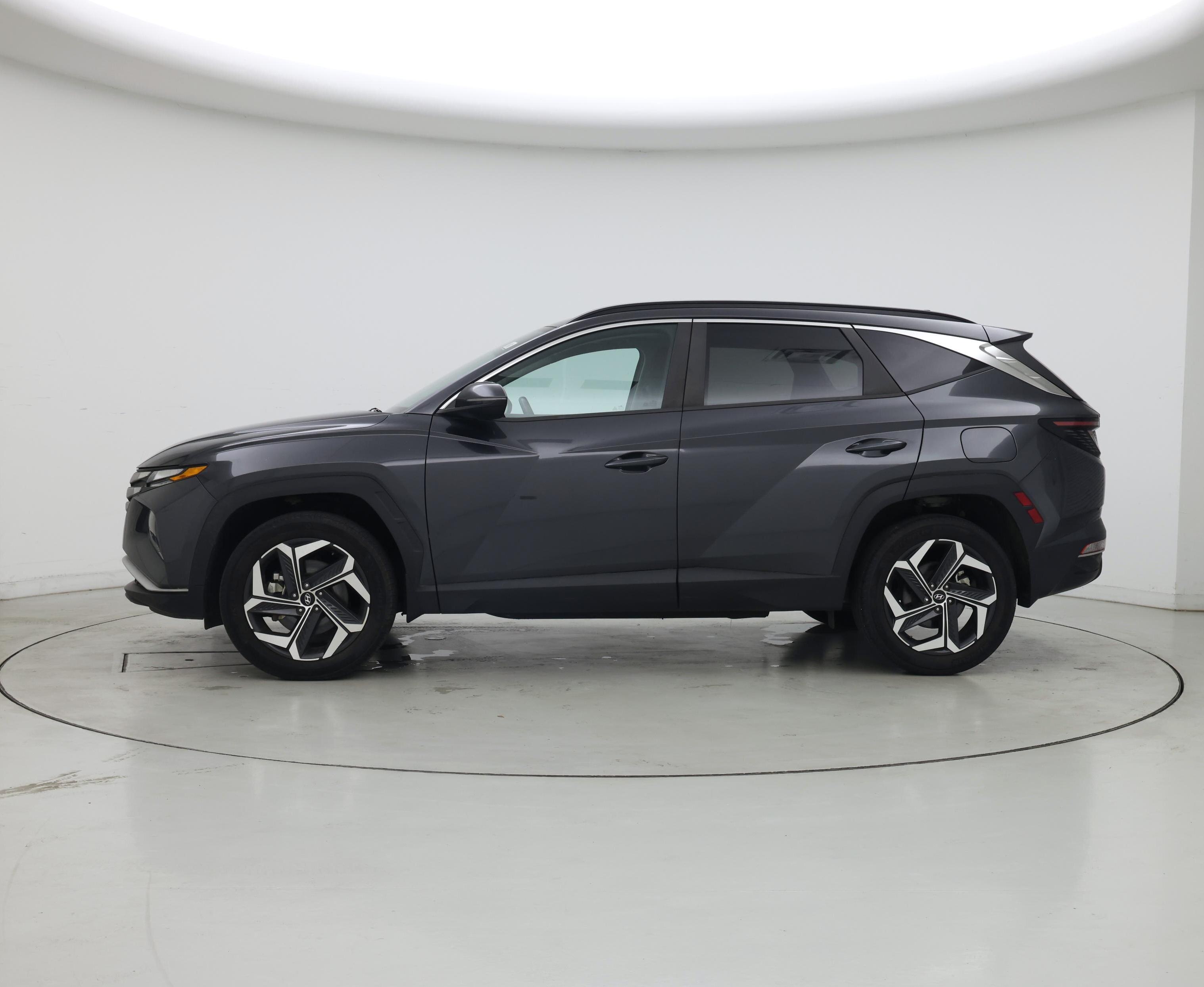 Thumbnail: 2022 Hyundai Tucson - 3