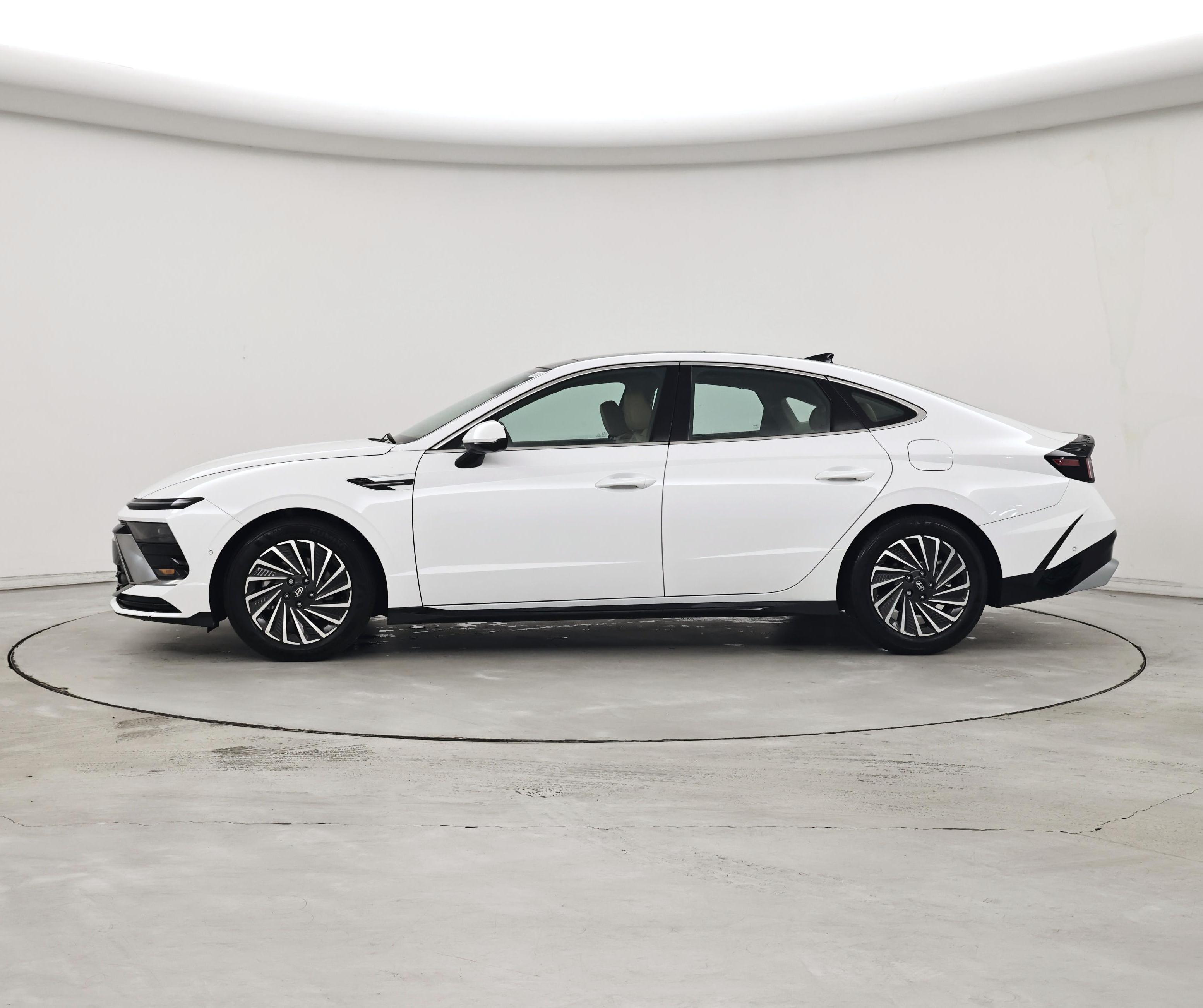 Thumbnail: 2025 Hyundai Sonata - 3