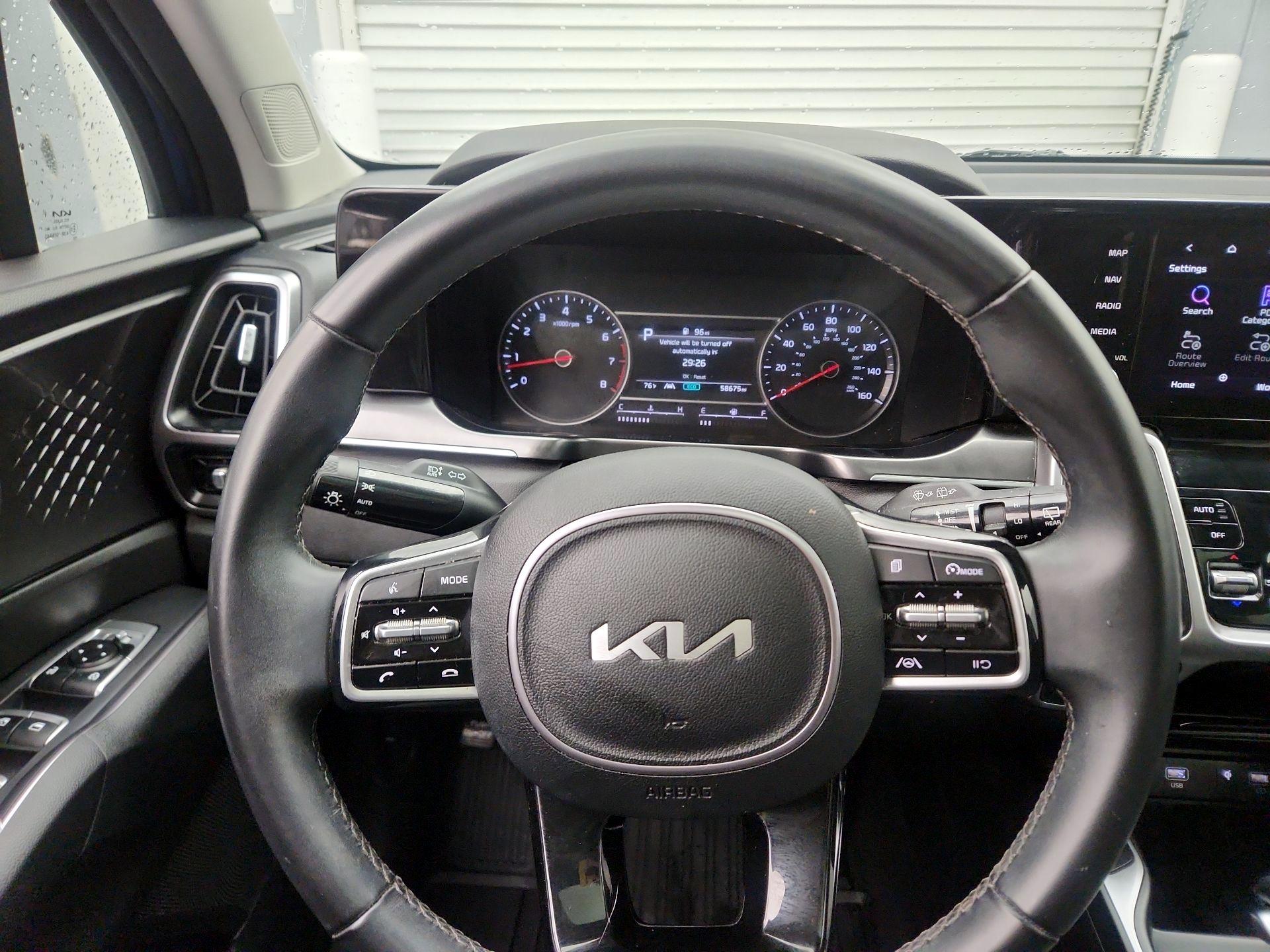 Thumbnail: 2023 Kia Sorento - 10