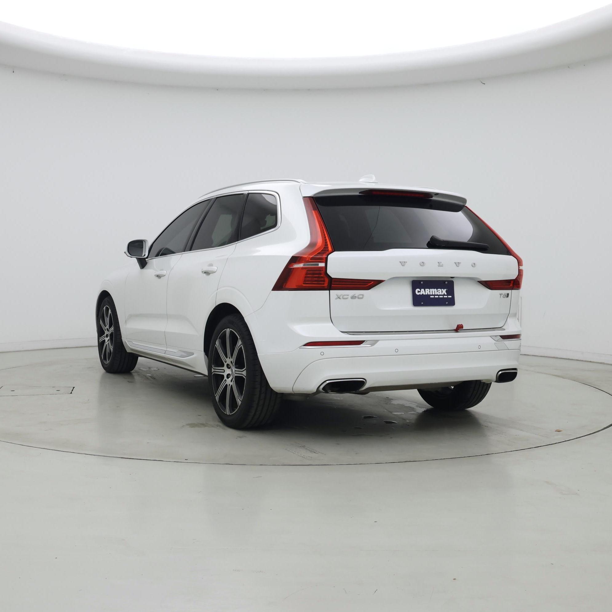 Thumbnail: 2021 Volvo XC60 - 2
