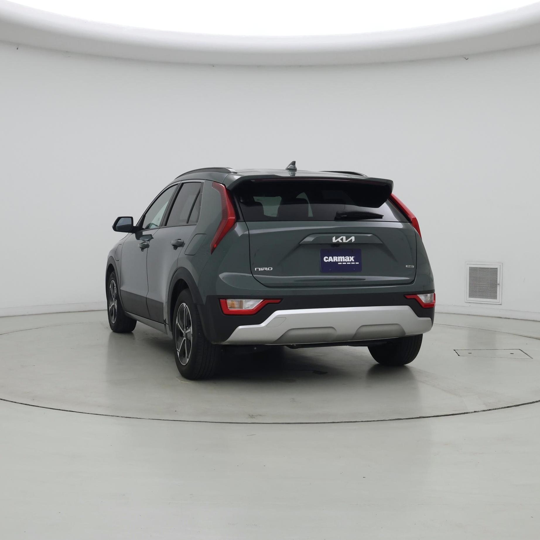 Thumbnail: 2023 Kia Niro - 2