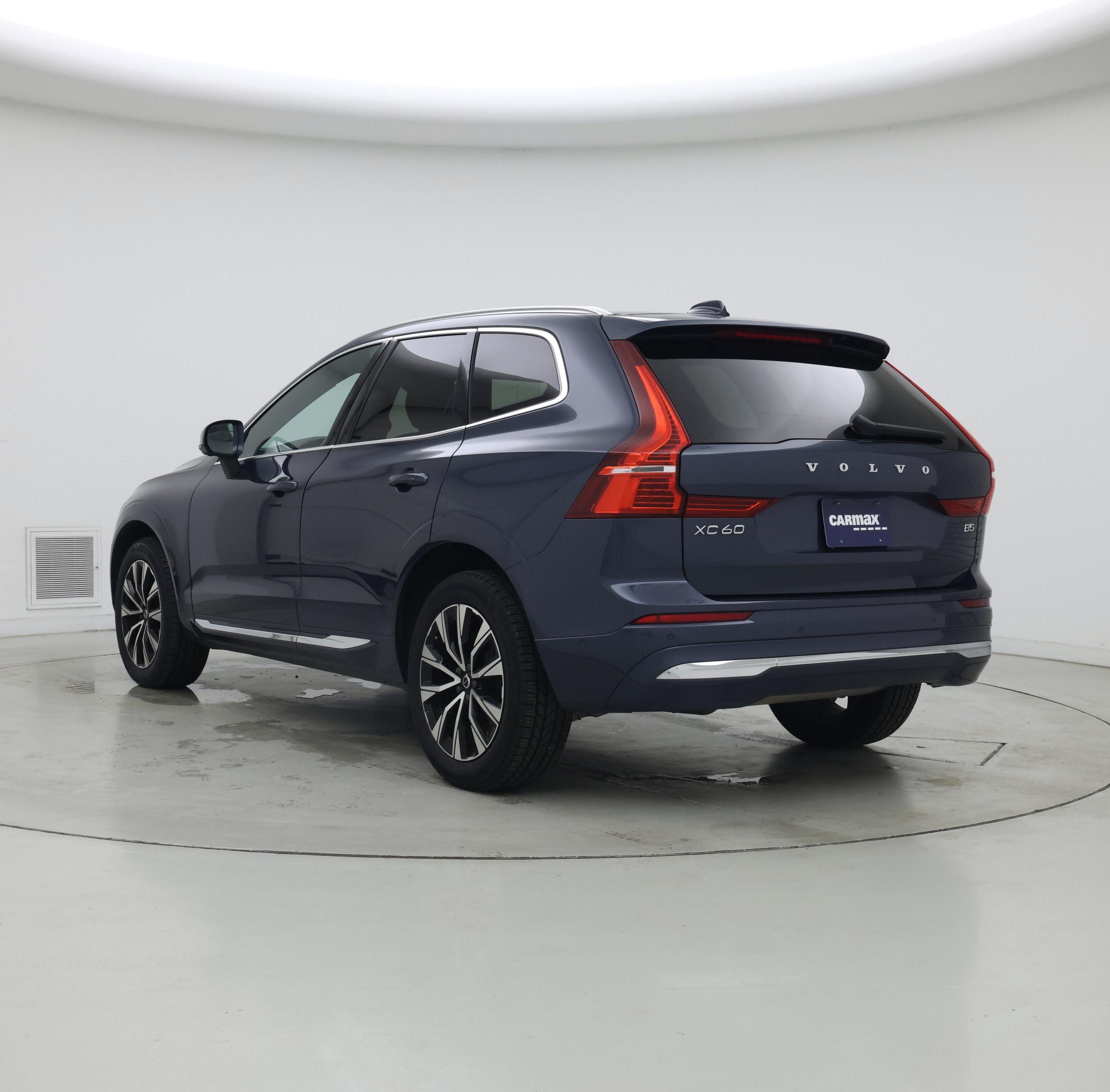 Thumbnail: 2023 Volvo XC60 - 2