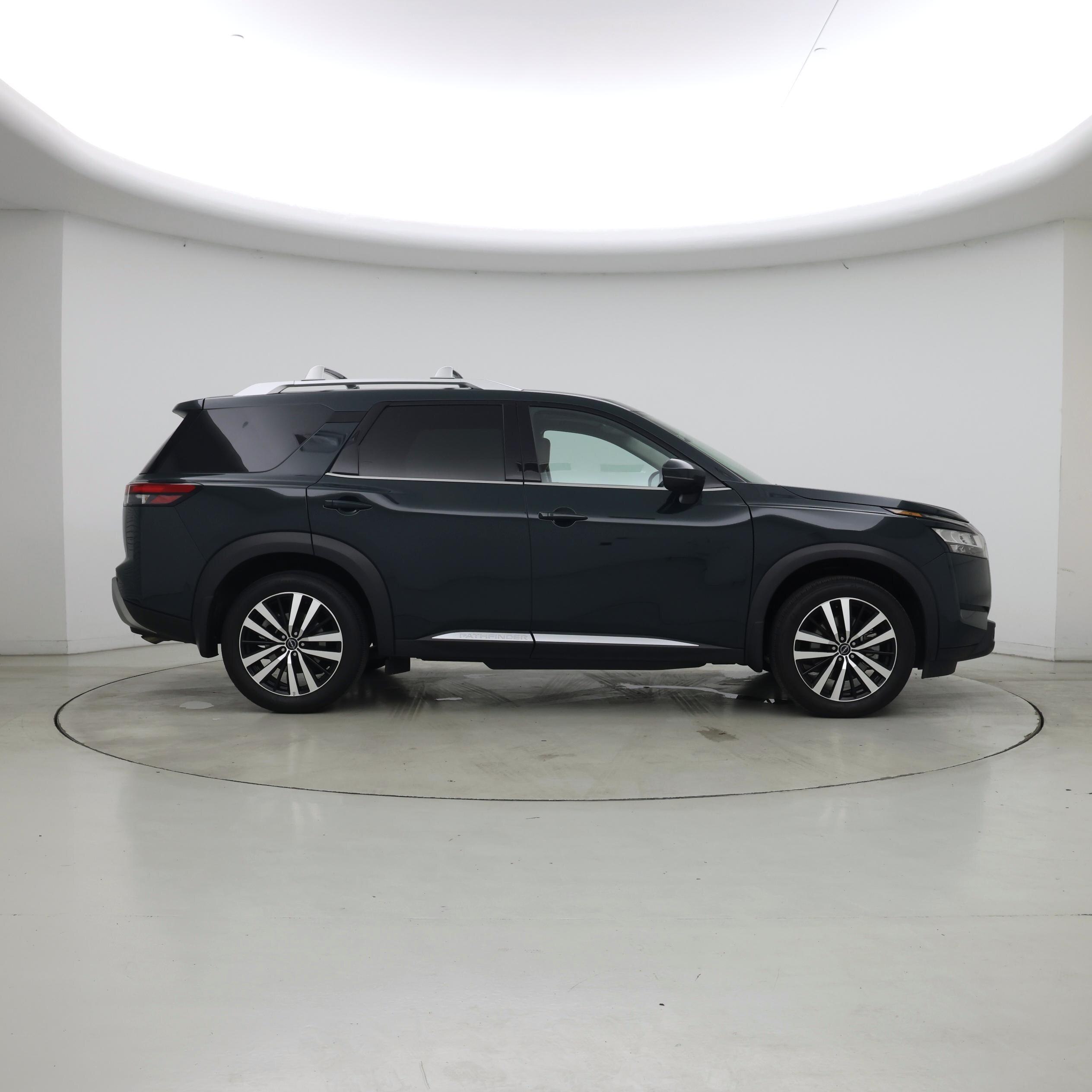 Thumbnail: 2024 Nissan Pathfinder - 7