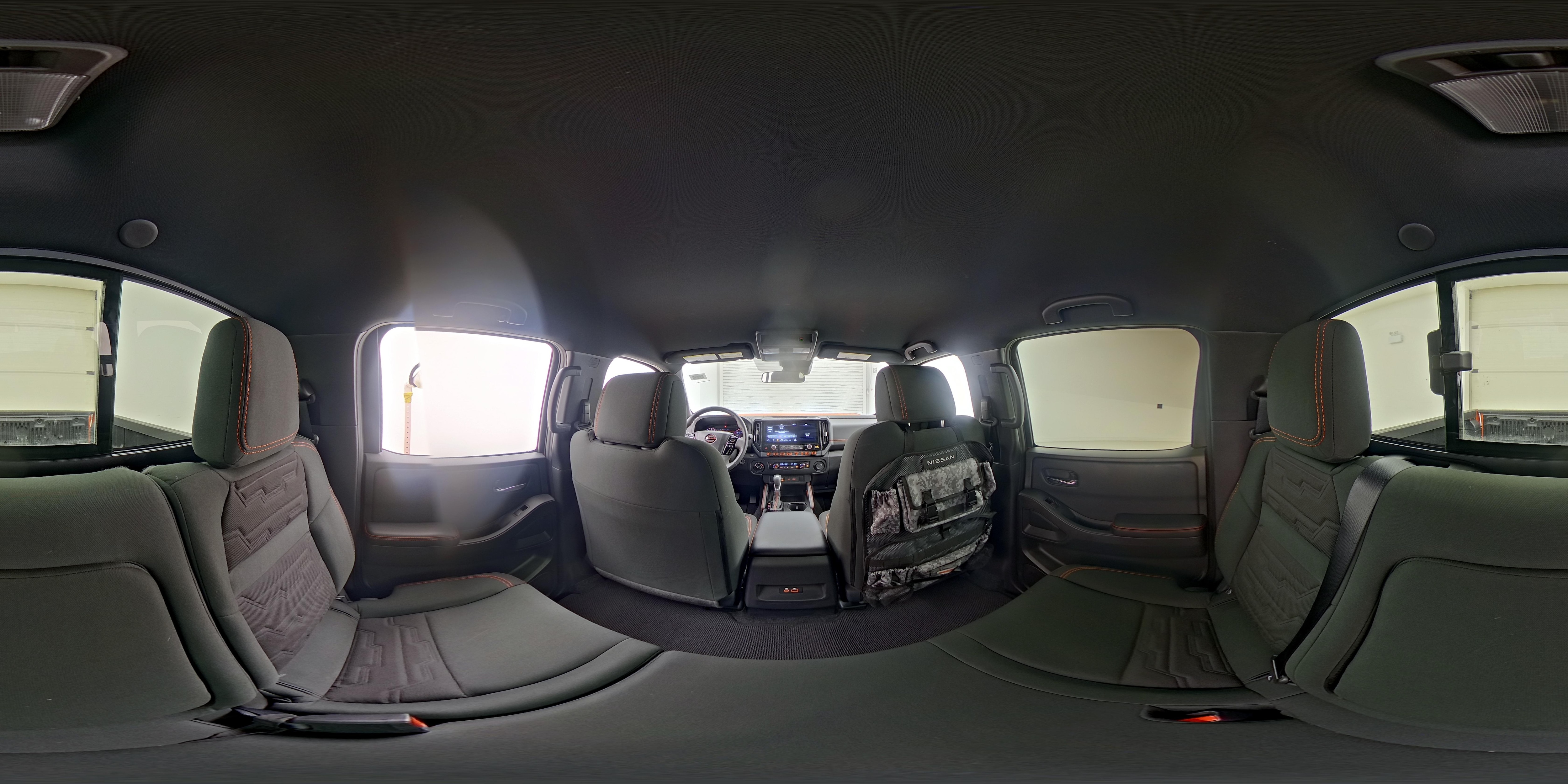 2025 Nissan Frontier PRO-4X - Photo 25
