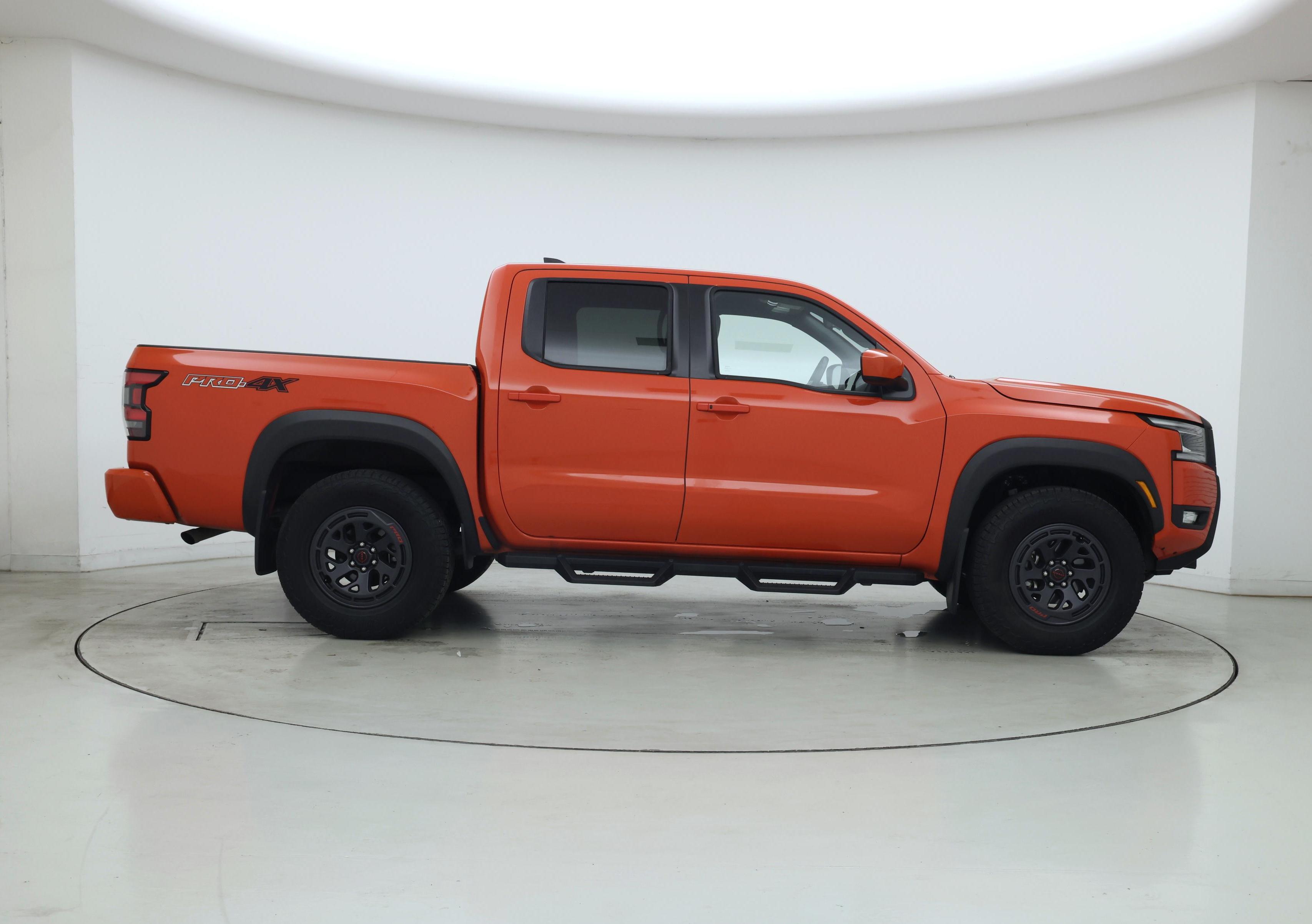 Thumbnail: 2025 Nissan Frontier - 7