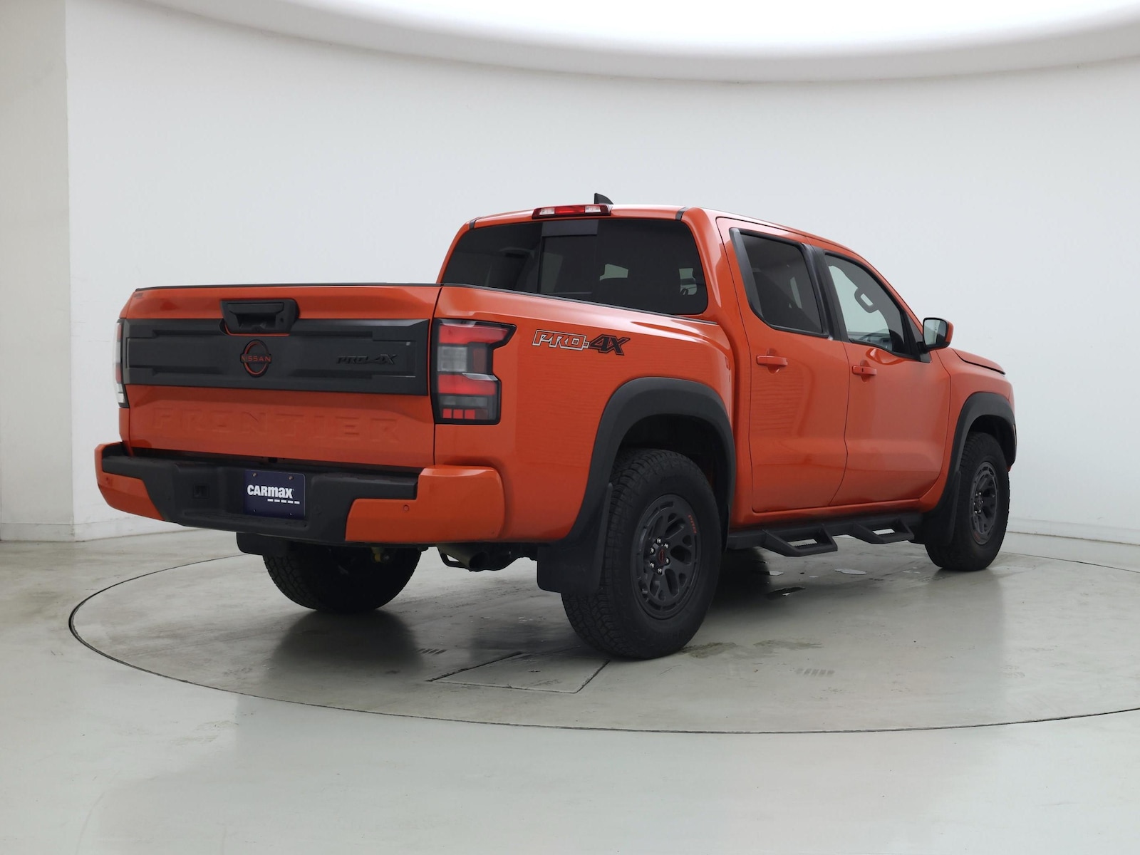 2025 Nissan Frontier PRO-4X - Photo 9