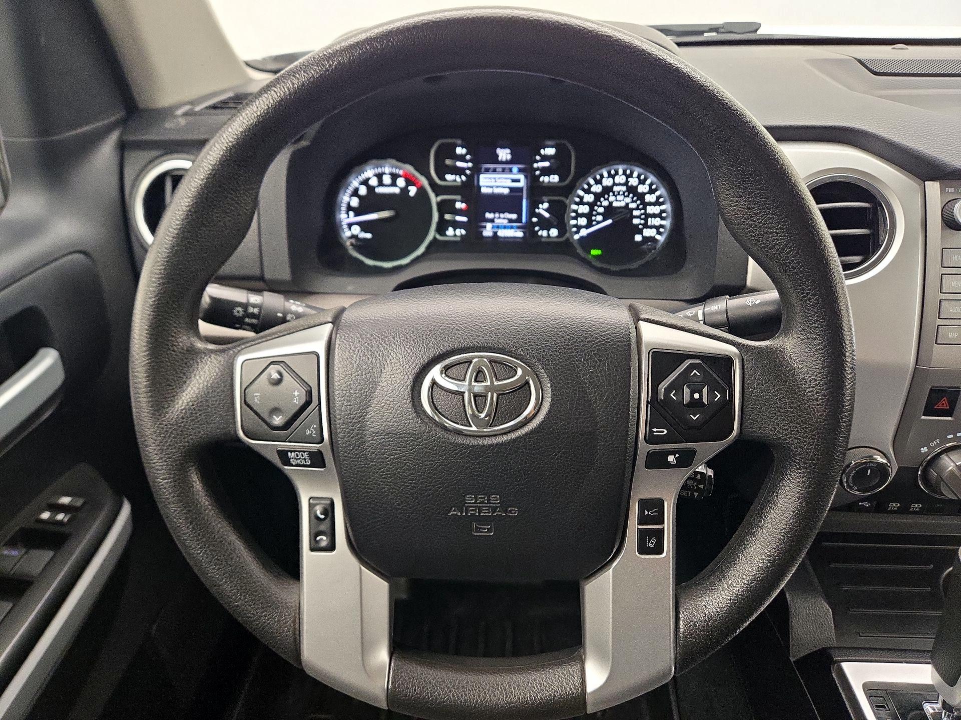 Thumbnail: 2021 Toyota Tundra - 10