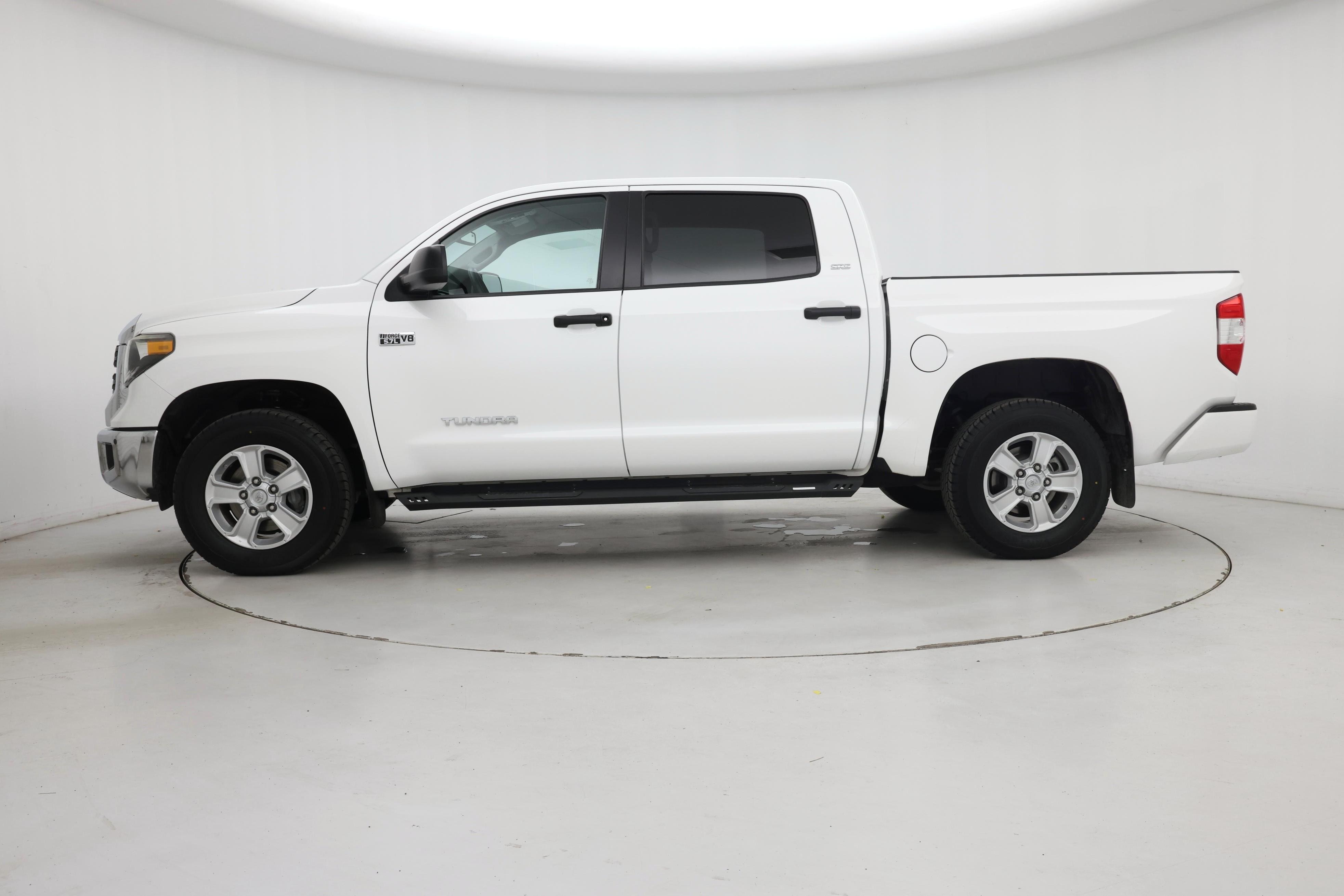 Thumbnail: 2021 Toyota Tundra - 3
