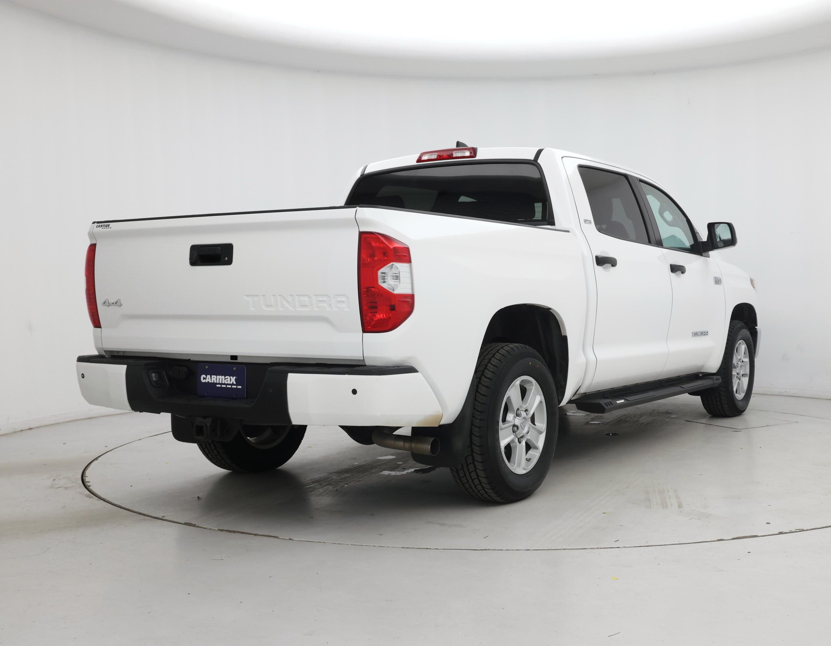 Thumbnail: 2021 Toyota Tundra - 8