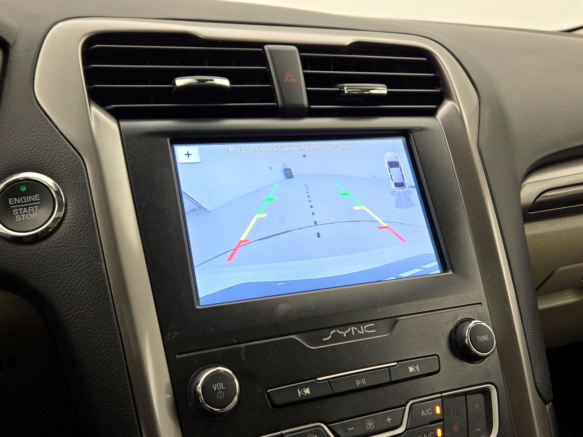 Thumbnail: 2019 Ford Fusion - 14