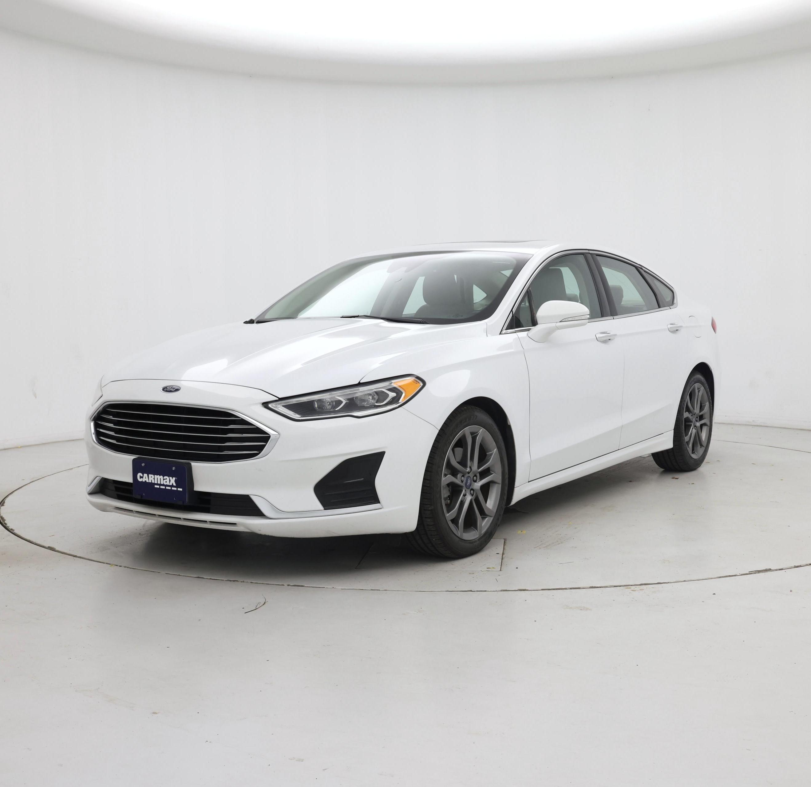 Thumbnail: 2019 Ford Fusion - 4