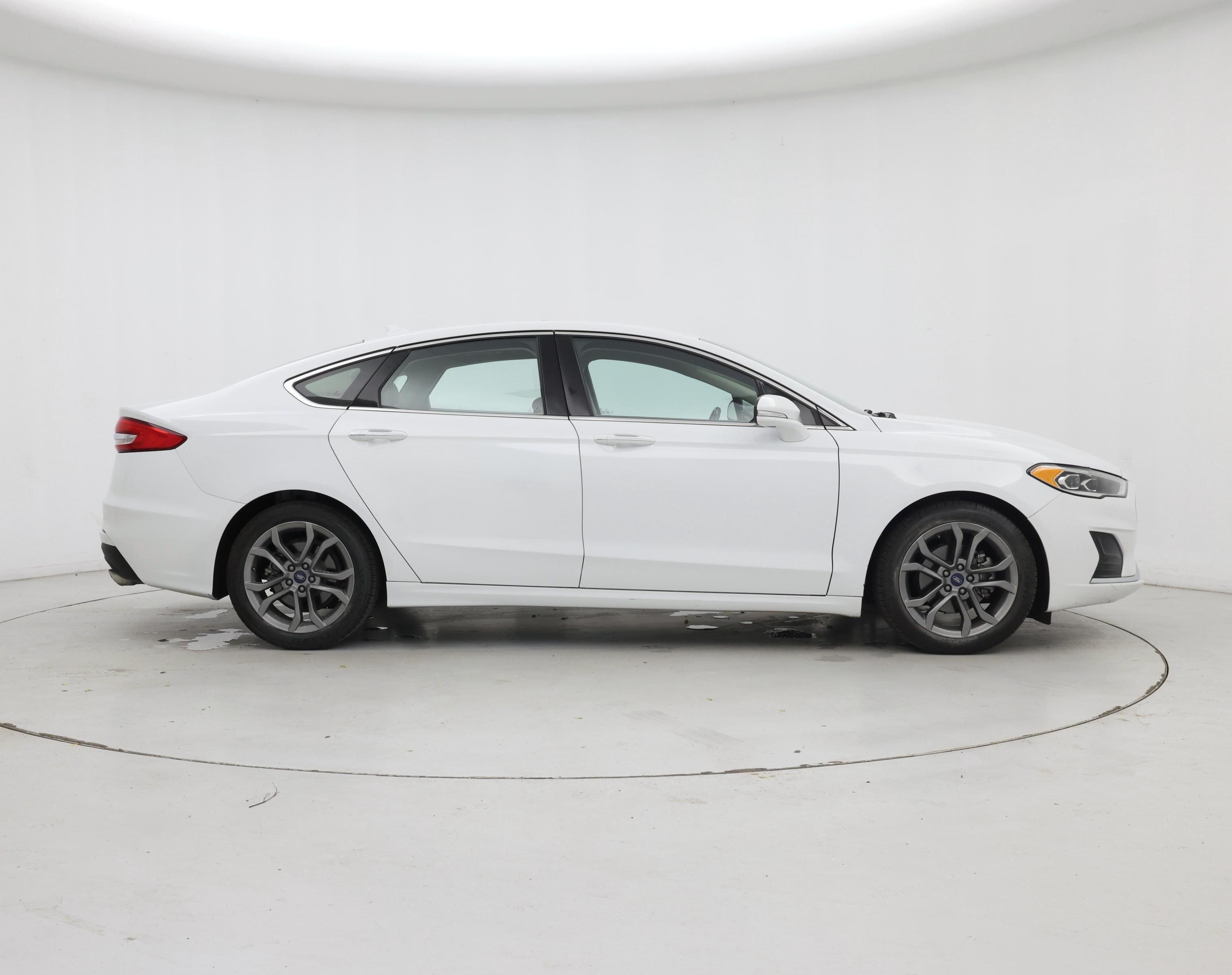 Thumbnail: 2019 Ford Fusion - 7
