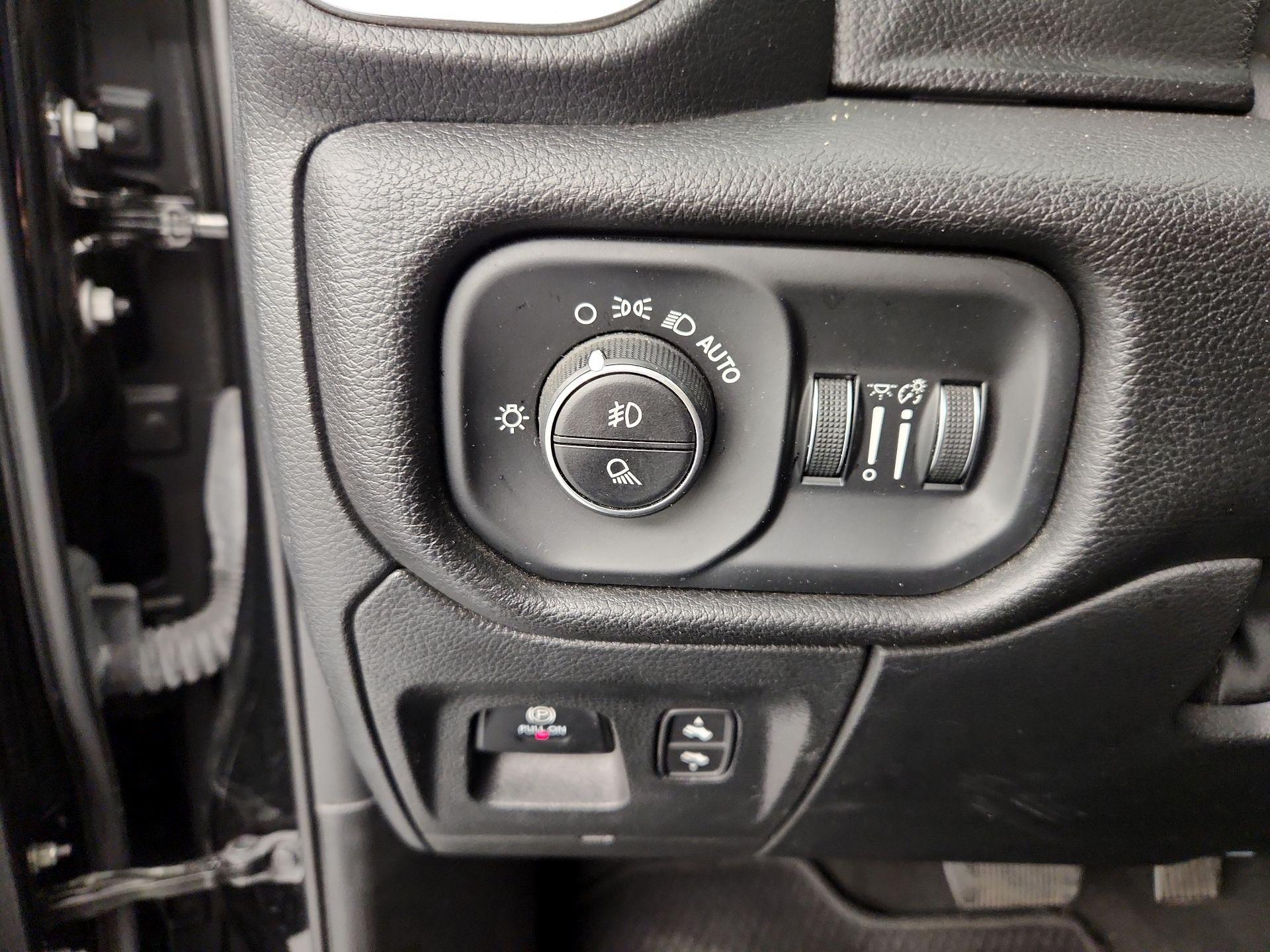 Thumbnail: 2024 RAM 1500 - 13