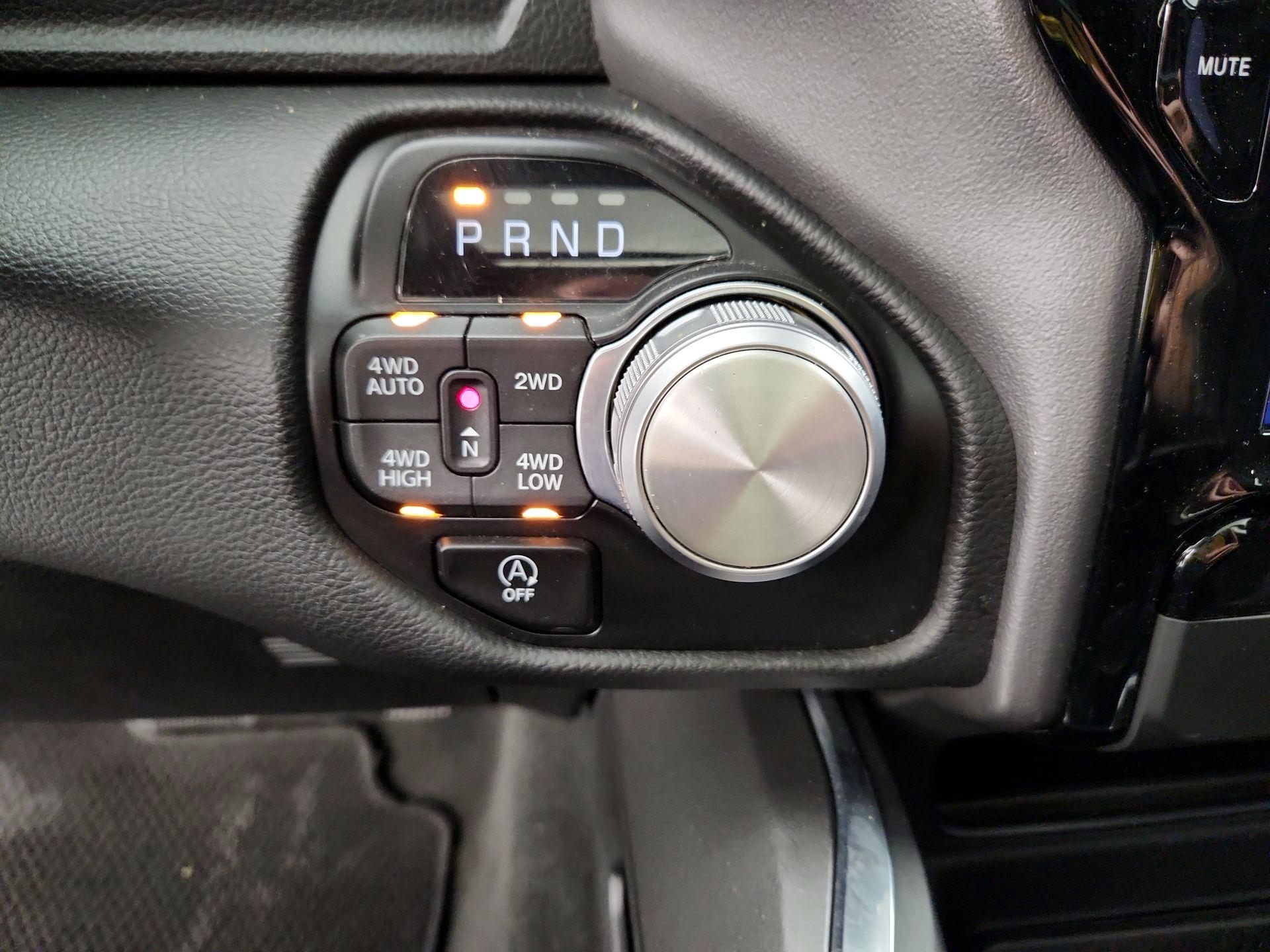 Thumbnail: 2024 RAM 1500 - 18