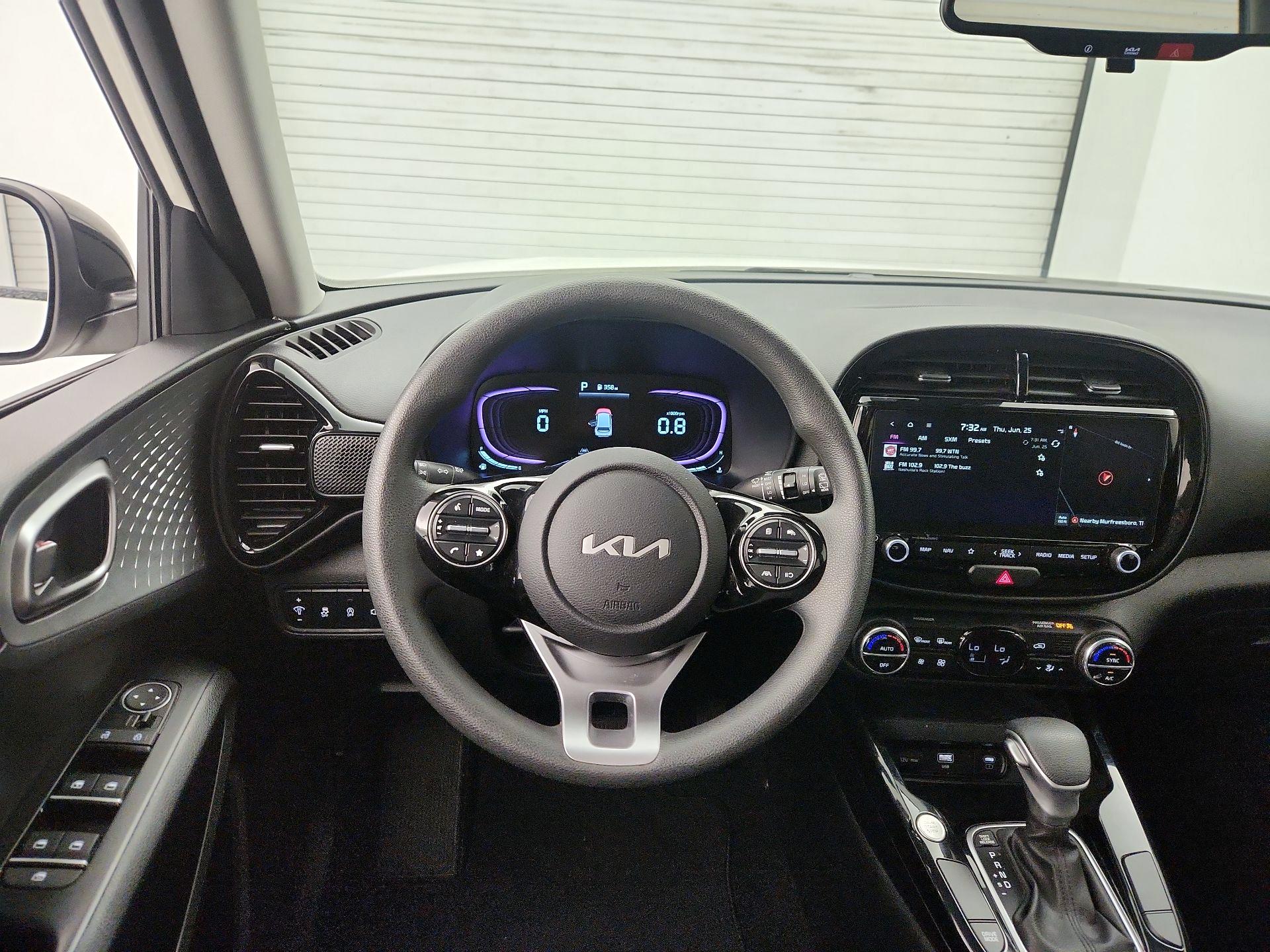 Thumbnail: 2025 Kia Soul - 10
