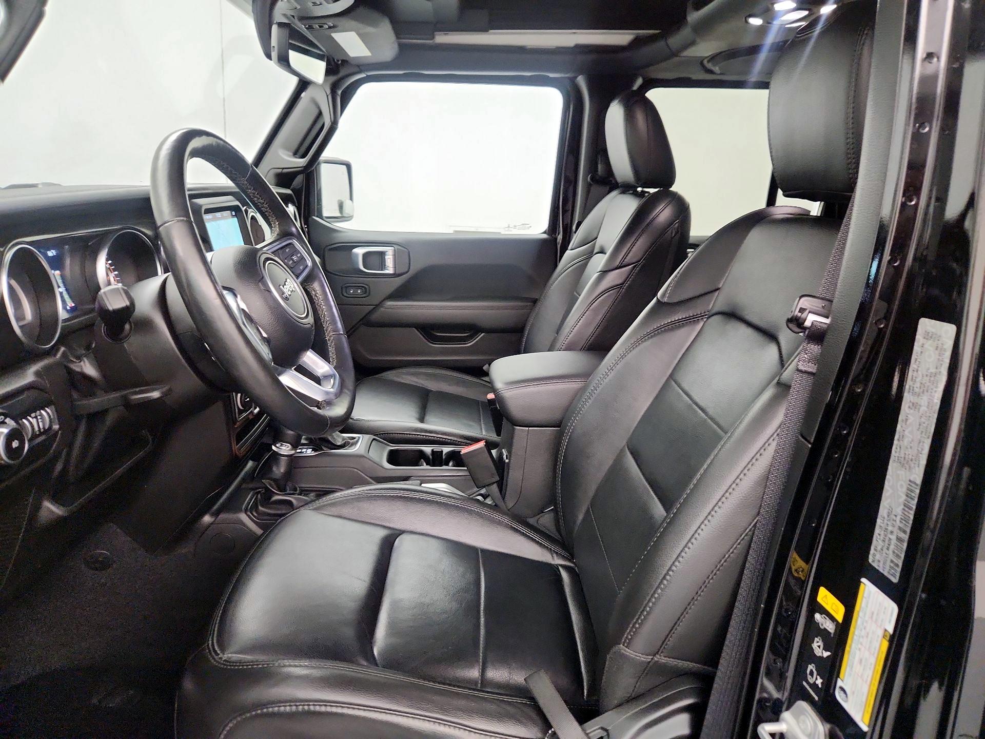 Thumbnail: 2022 Jeep Wrangler - 11