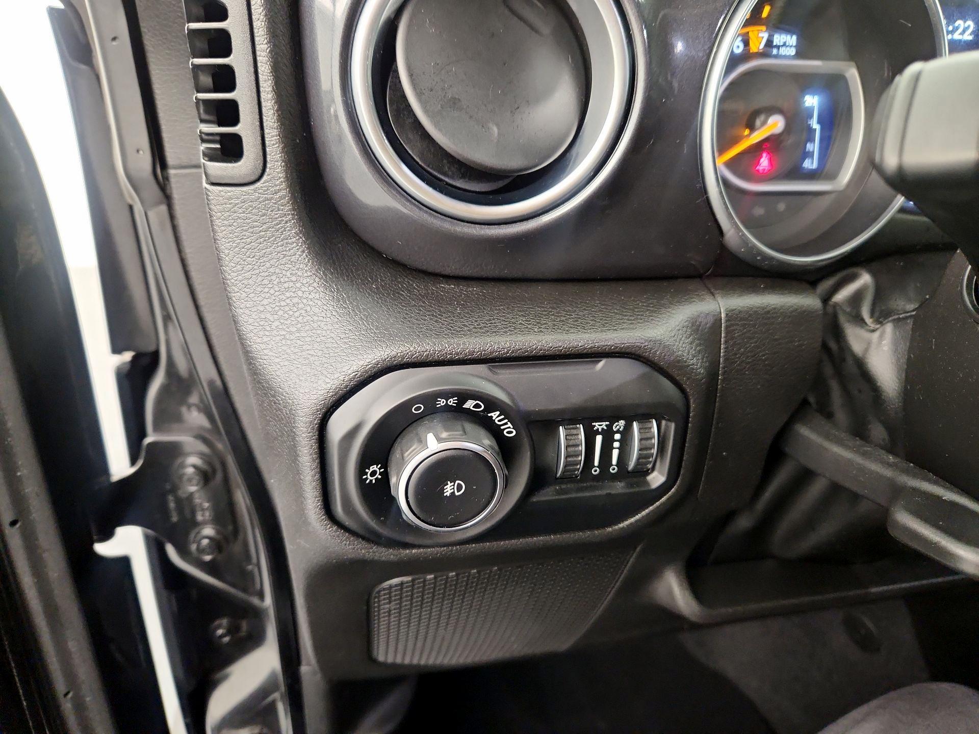 Thumbnail: 2022 Jeep Wrangler - 13