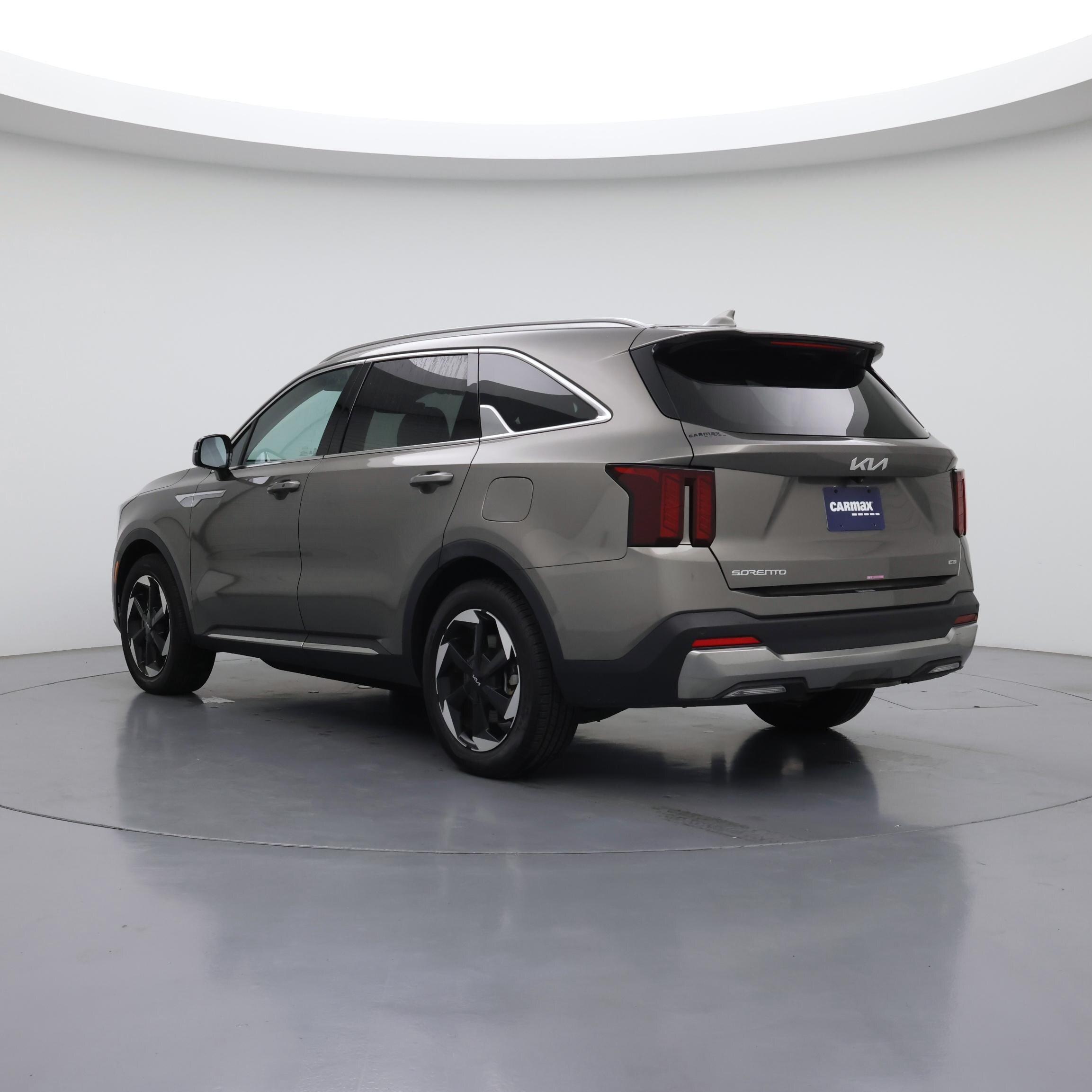Thumbnail: 2025 Kia Sorento - 2