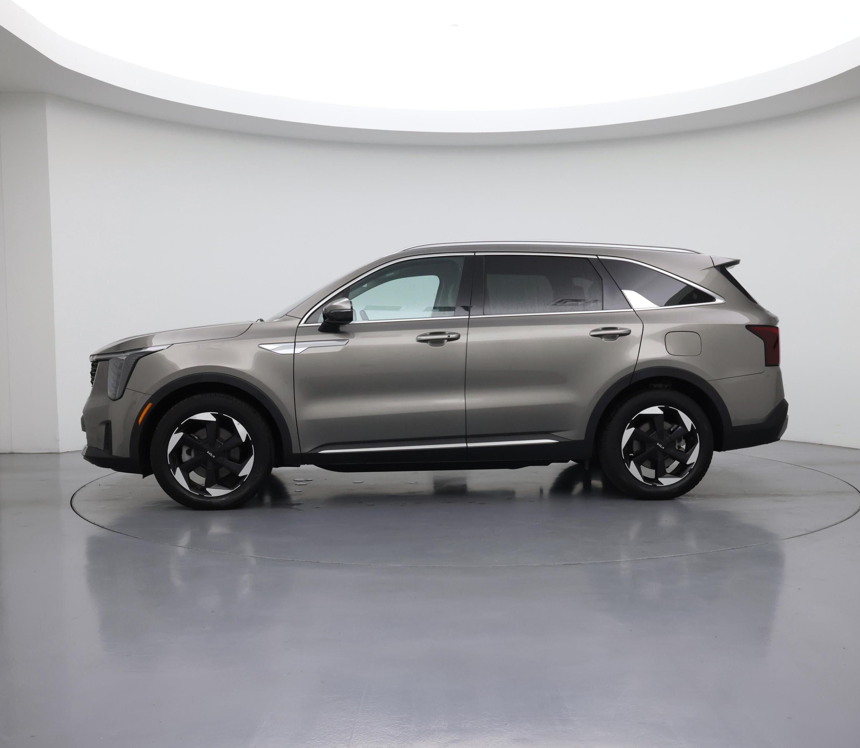 Thumbnail: 2025 Kia Sorento - 3