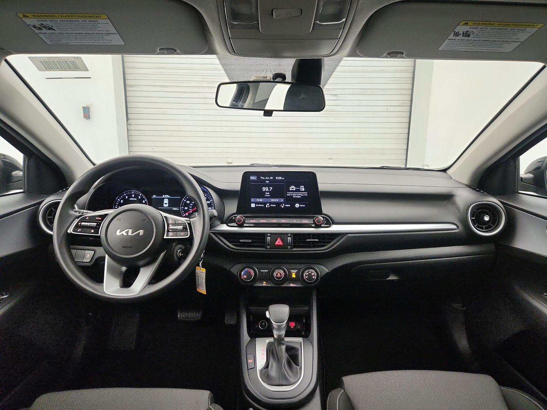 Thumbnail: 2024 Kia Forte - 9