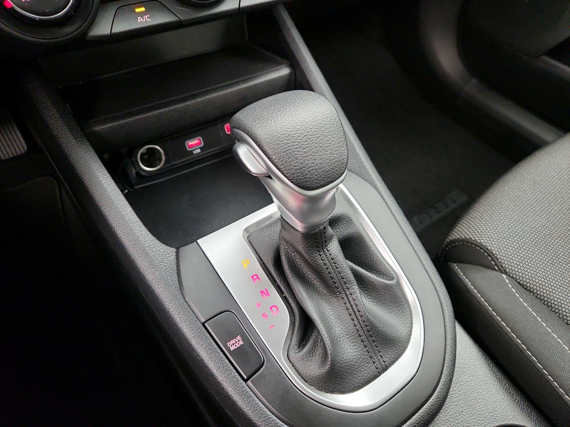 Thumbnail: 2024 Kia Forte - 17