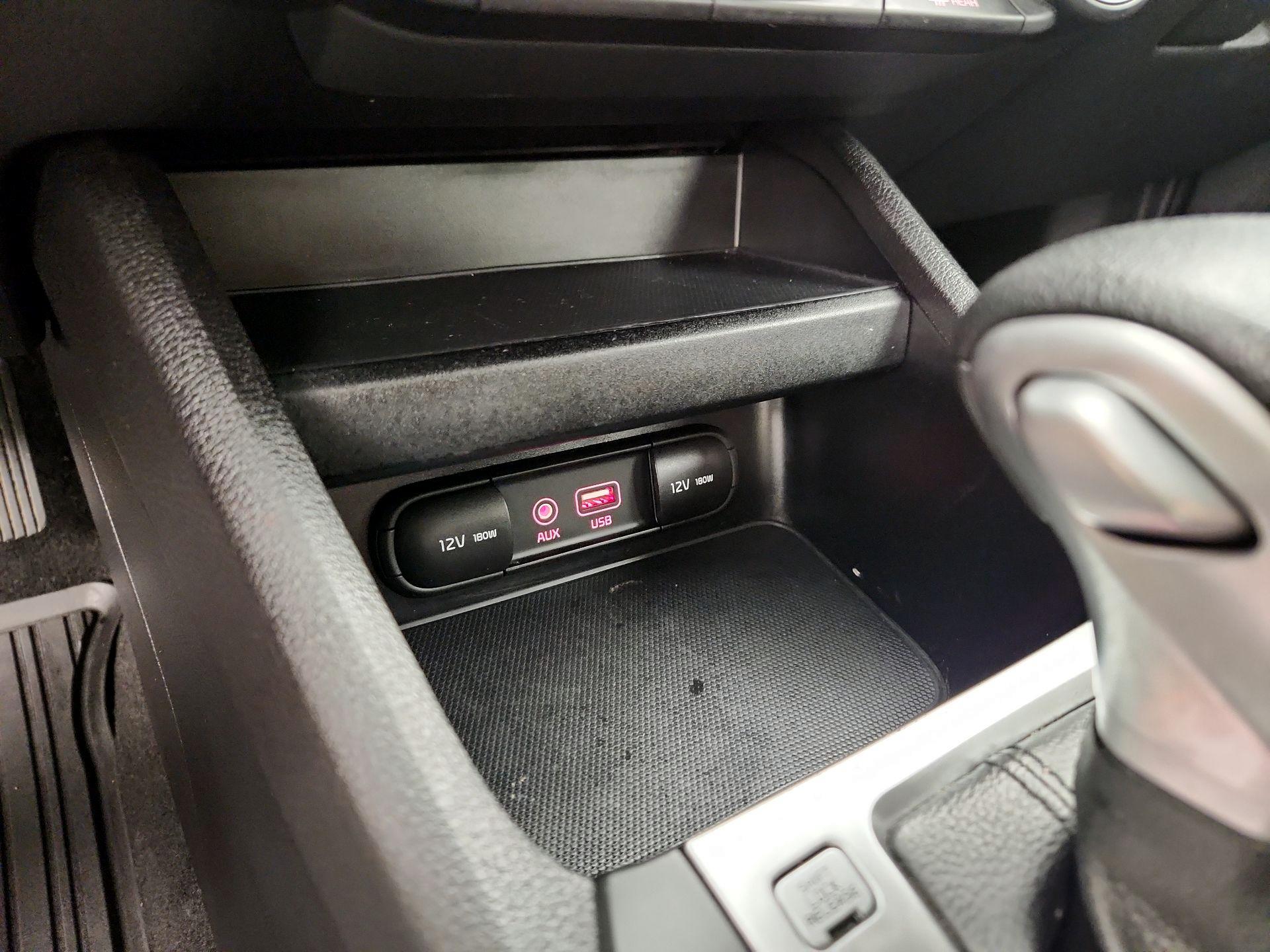 Thumbnail: 2021 Kia Forte - 18