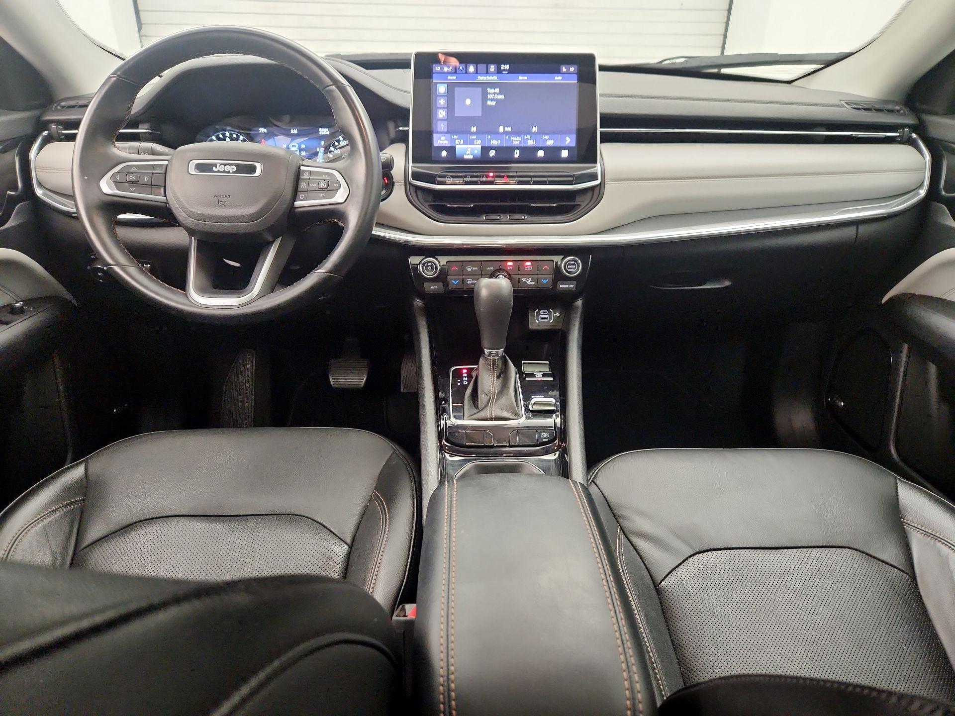 Thumbnail: 2022 Jeep Compass - 9