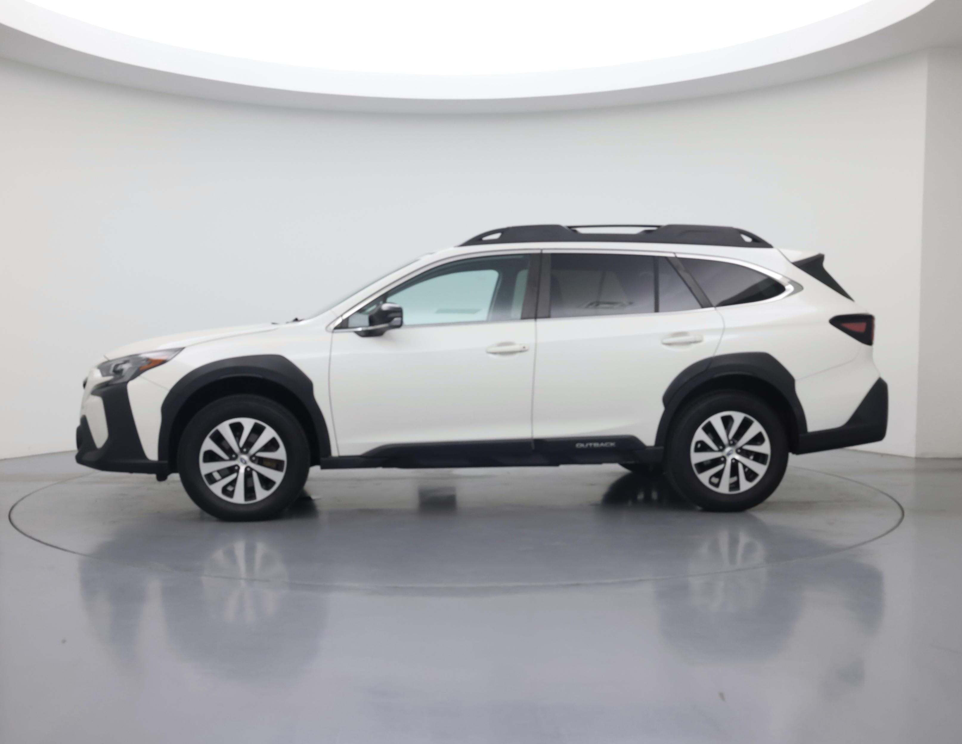 Thumbnail: 2023 Subaru Outback - 3