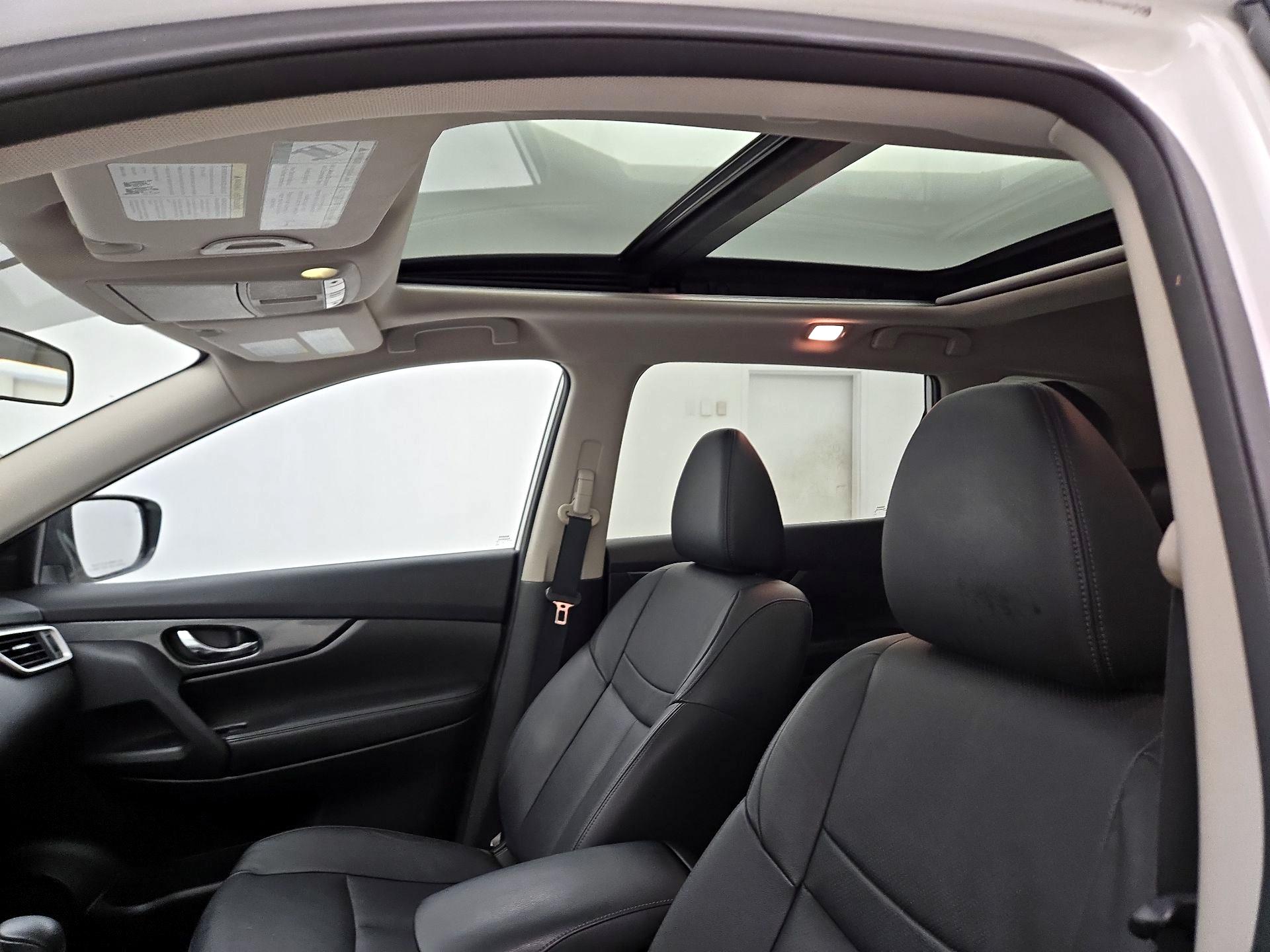 Thumbnail: 2015 Nissan Rogue - 20