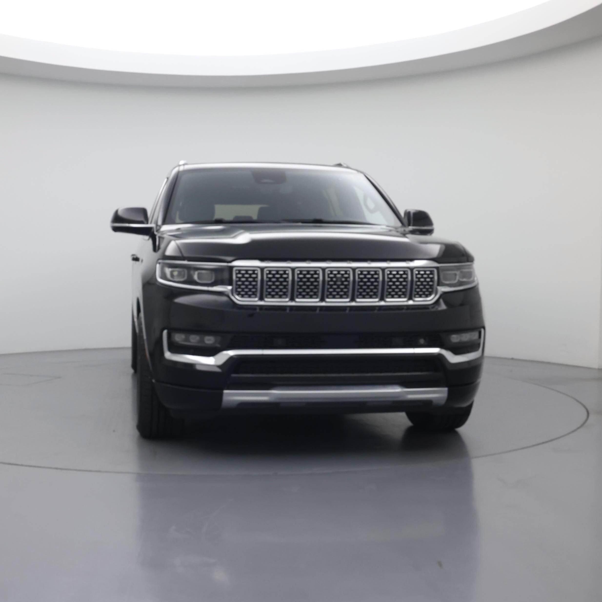 Thumbnail: 2022 Jeep Grand Wagoneer - 5