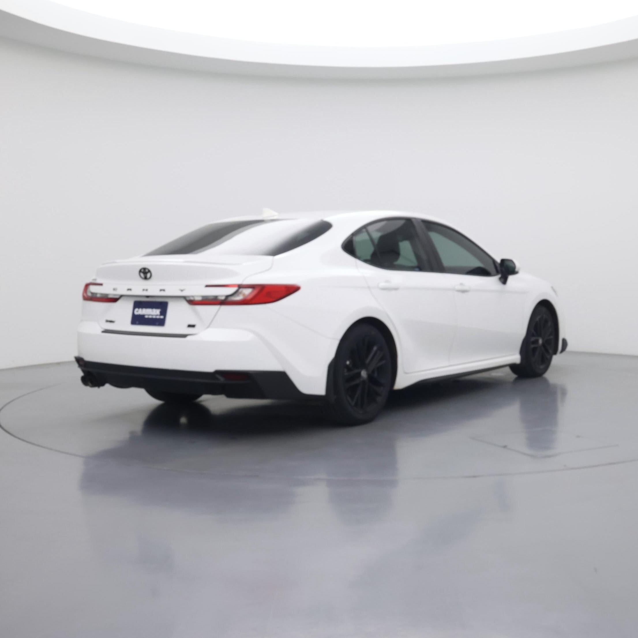Thumbnail: 2025 Toyota Camry - 8