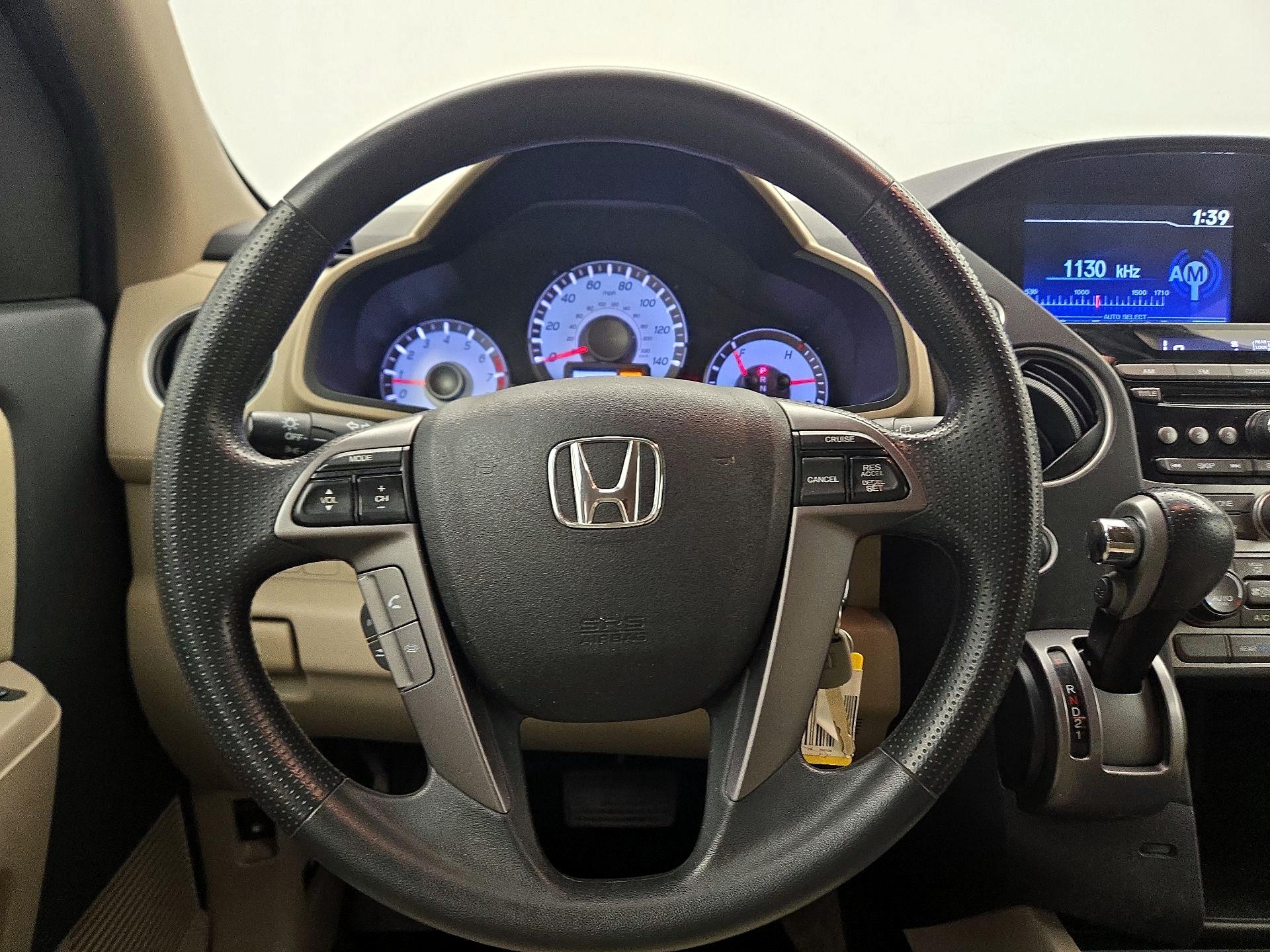 Thumbnail: 2014 Honda Pilot - 10