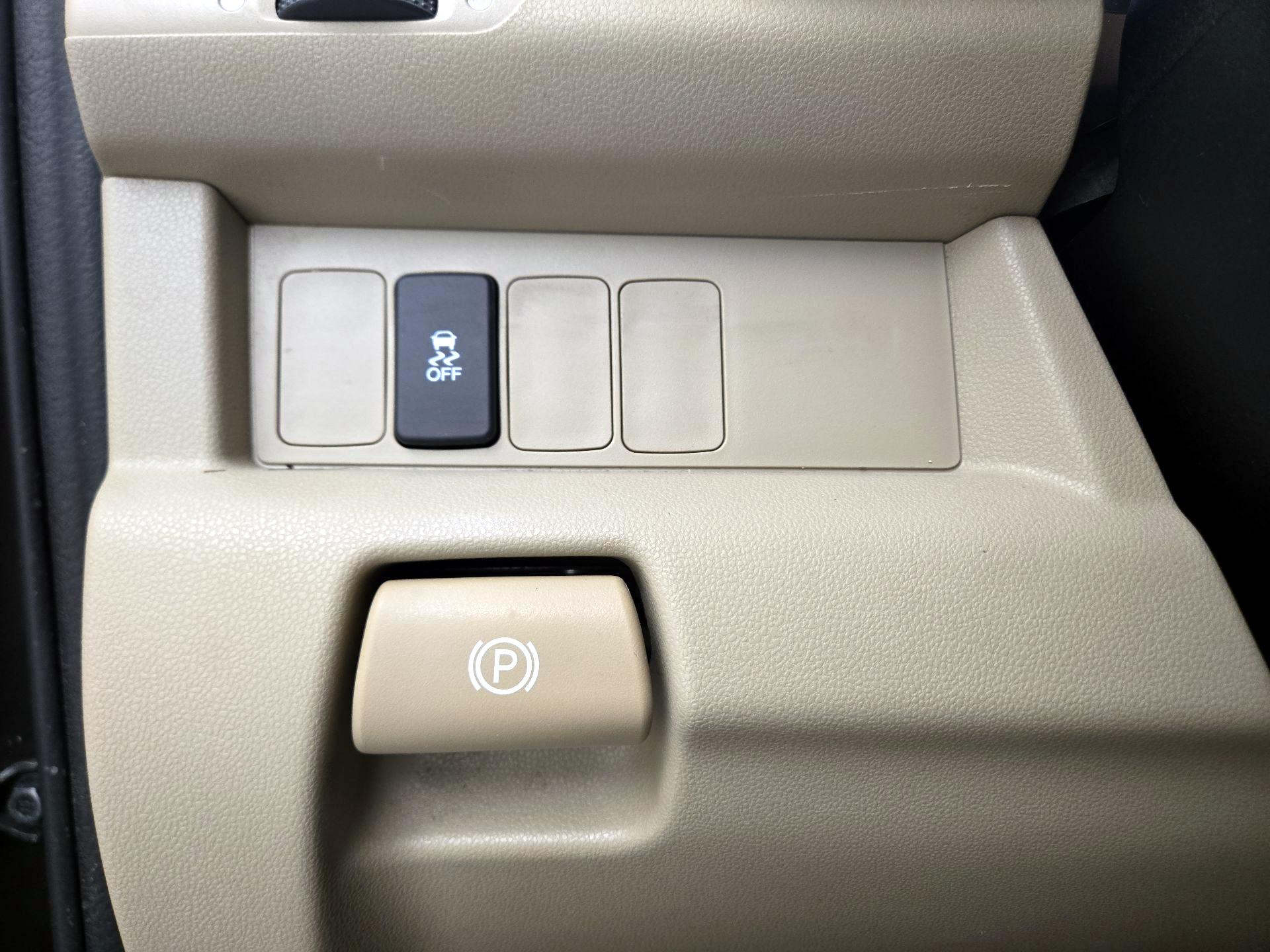 Thumbnail: 2014 Honda Pilot - 13