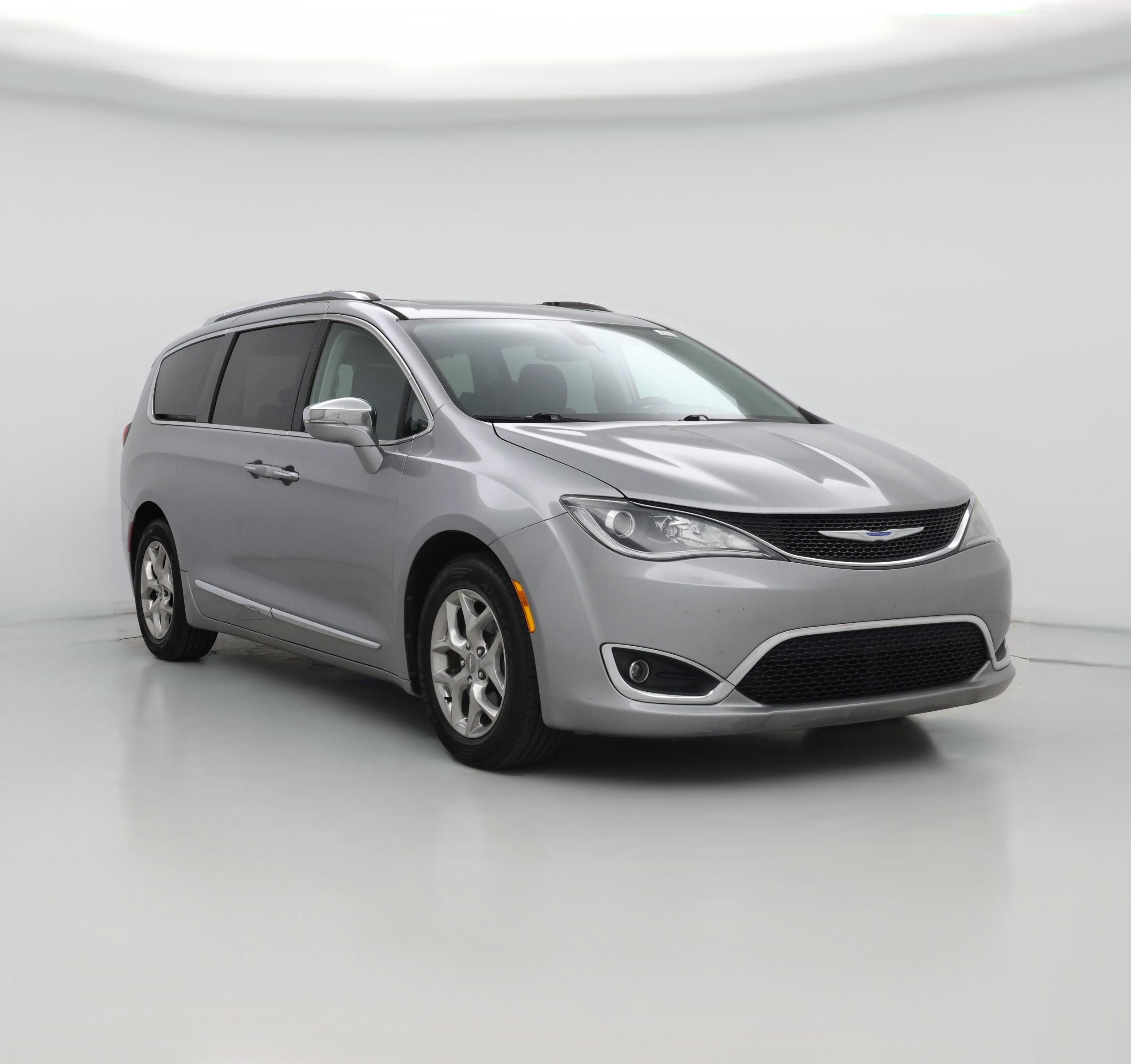 Thumbnail: 2018 Chrysler Pacifica - 1