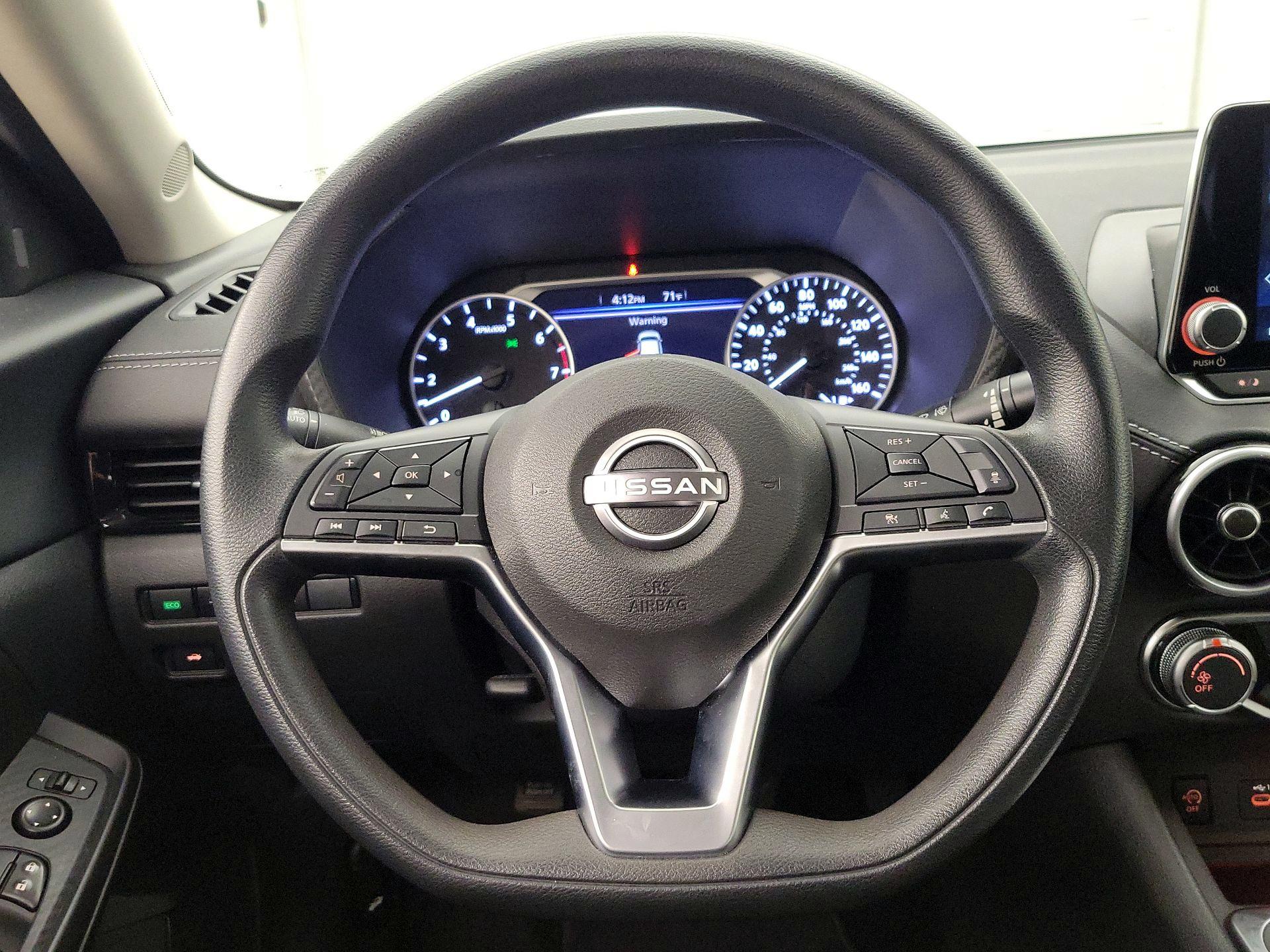 Thumbnail: 2025 Nissan Sentra - 10