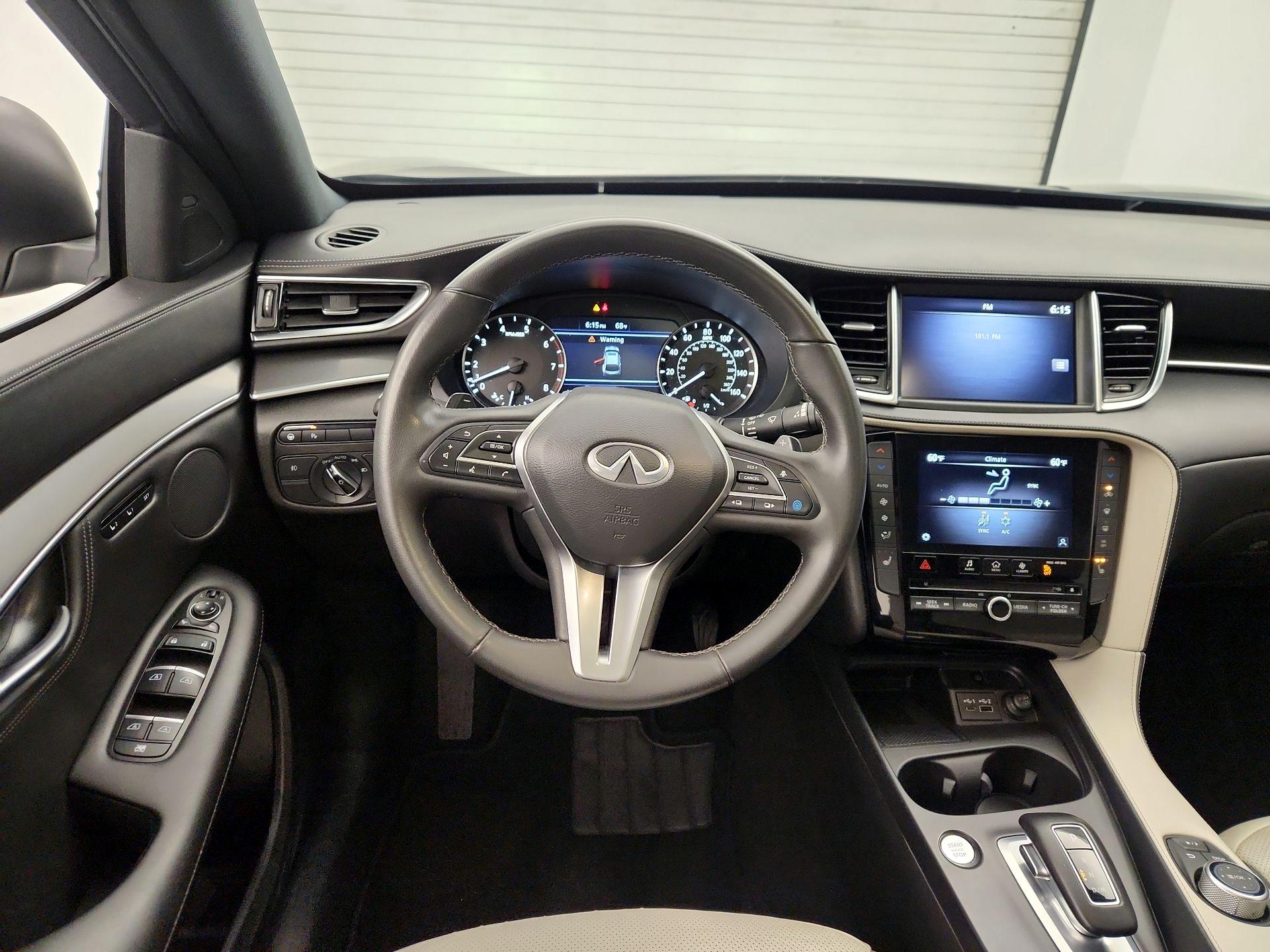 Thumbnail: 2025 INFINITI QX55 - 10