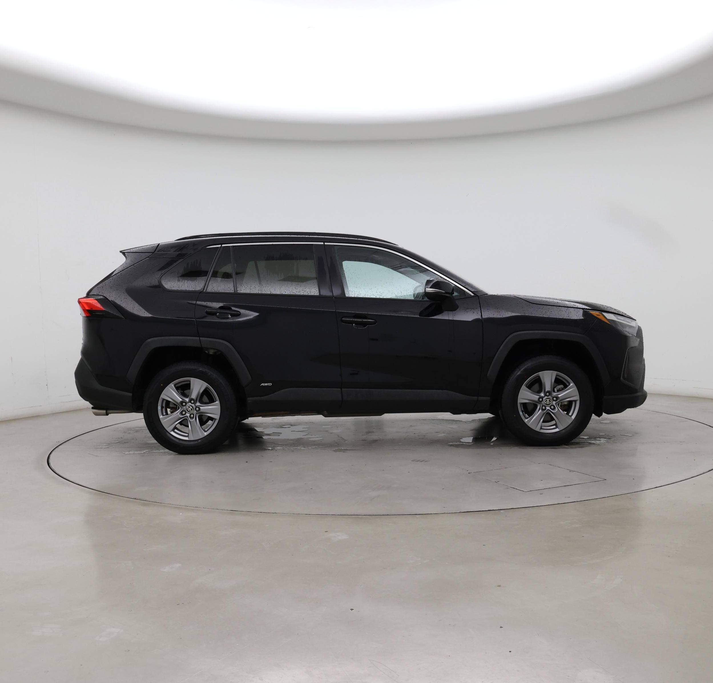 Thumbnail: 2022 Toyota RAV4 - 7