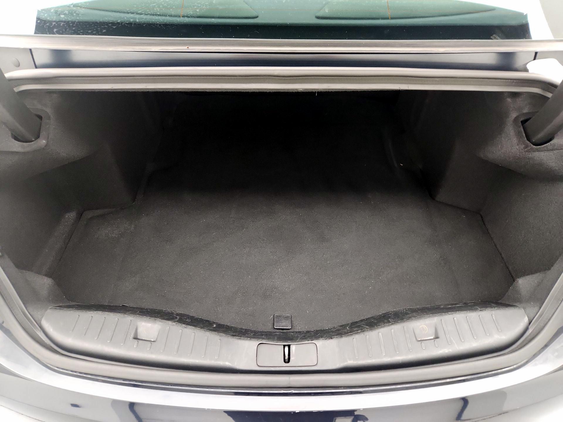Thumbnail: 2020 Lincoln MKZ - 20