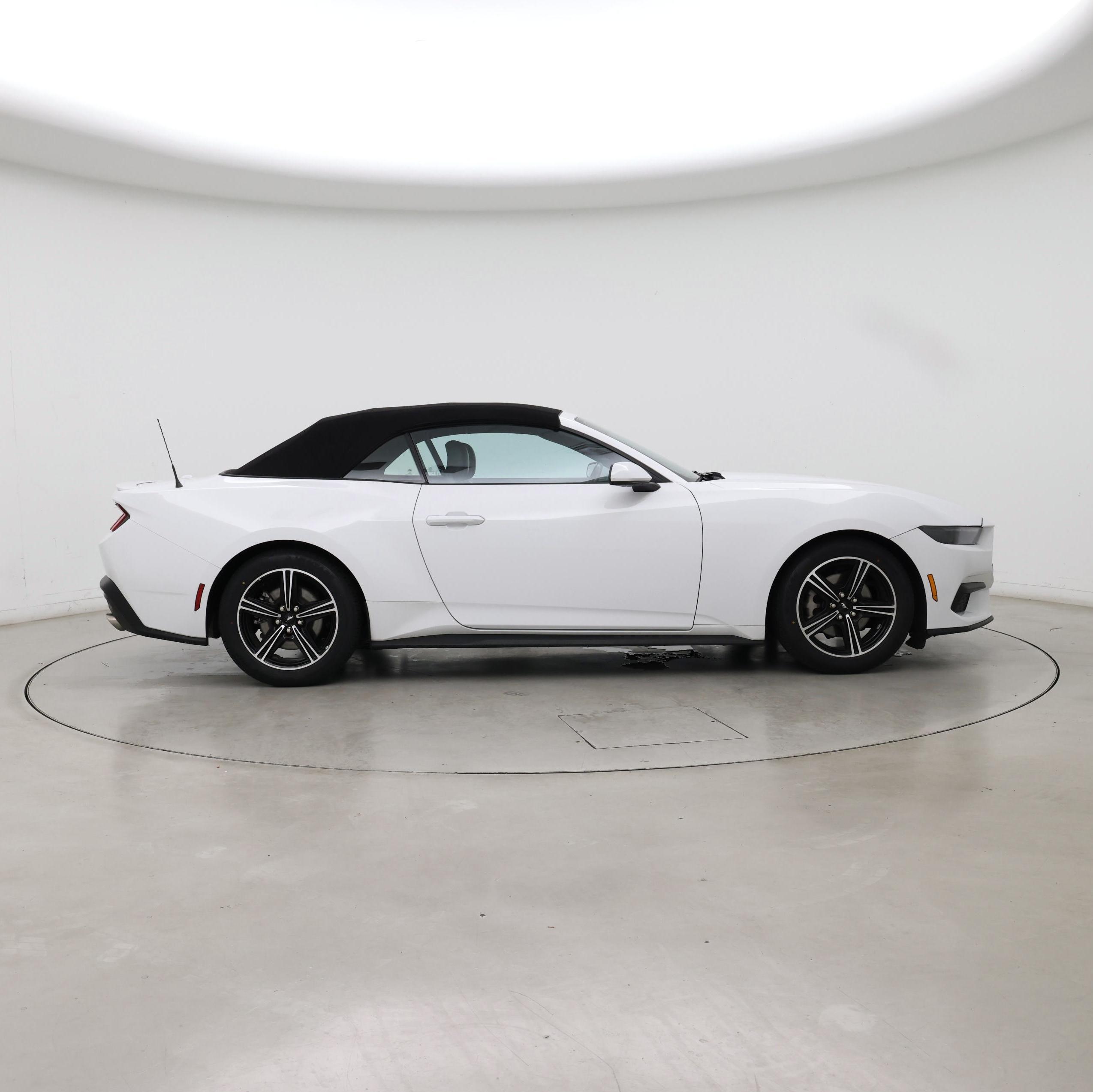 Thumbnail: 2025 Ford Mustang - 7