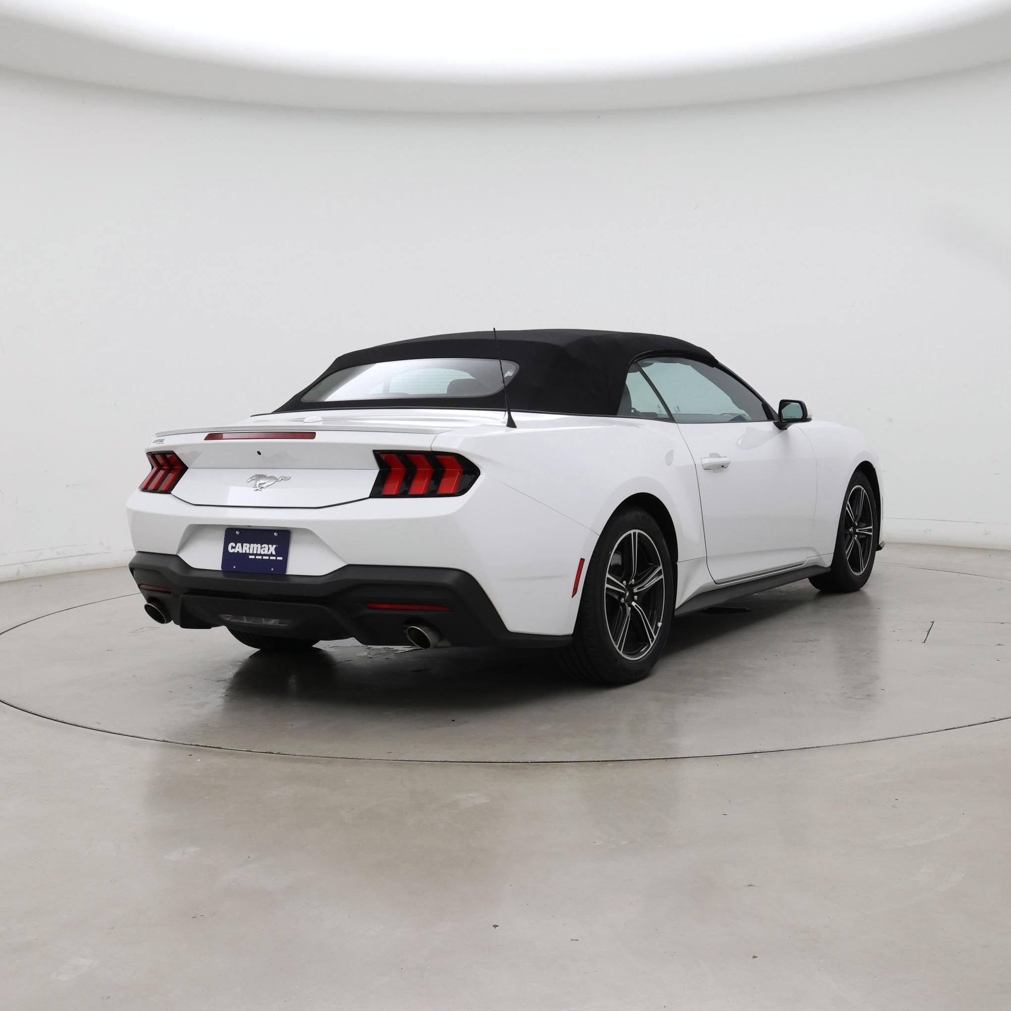 Thumbnail: 2025 Ford Mustang - 8