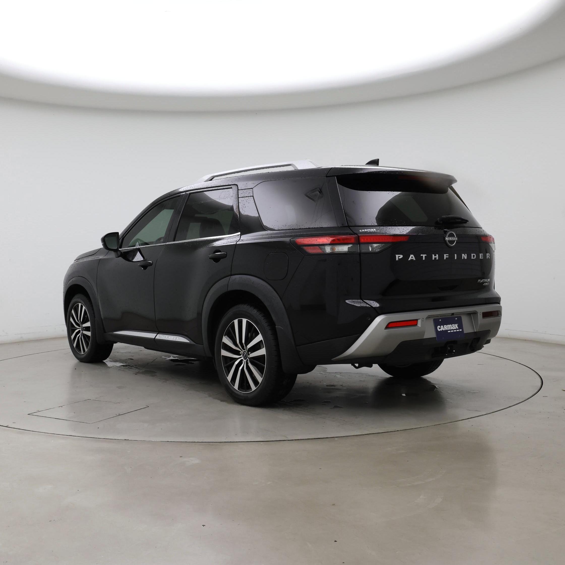 Thumbnail: 2023 Nissan Pathfinder - 2