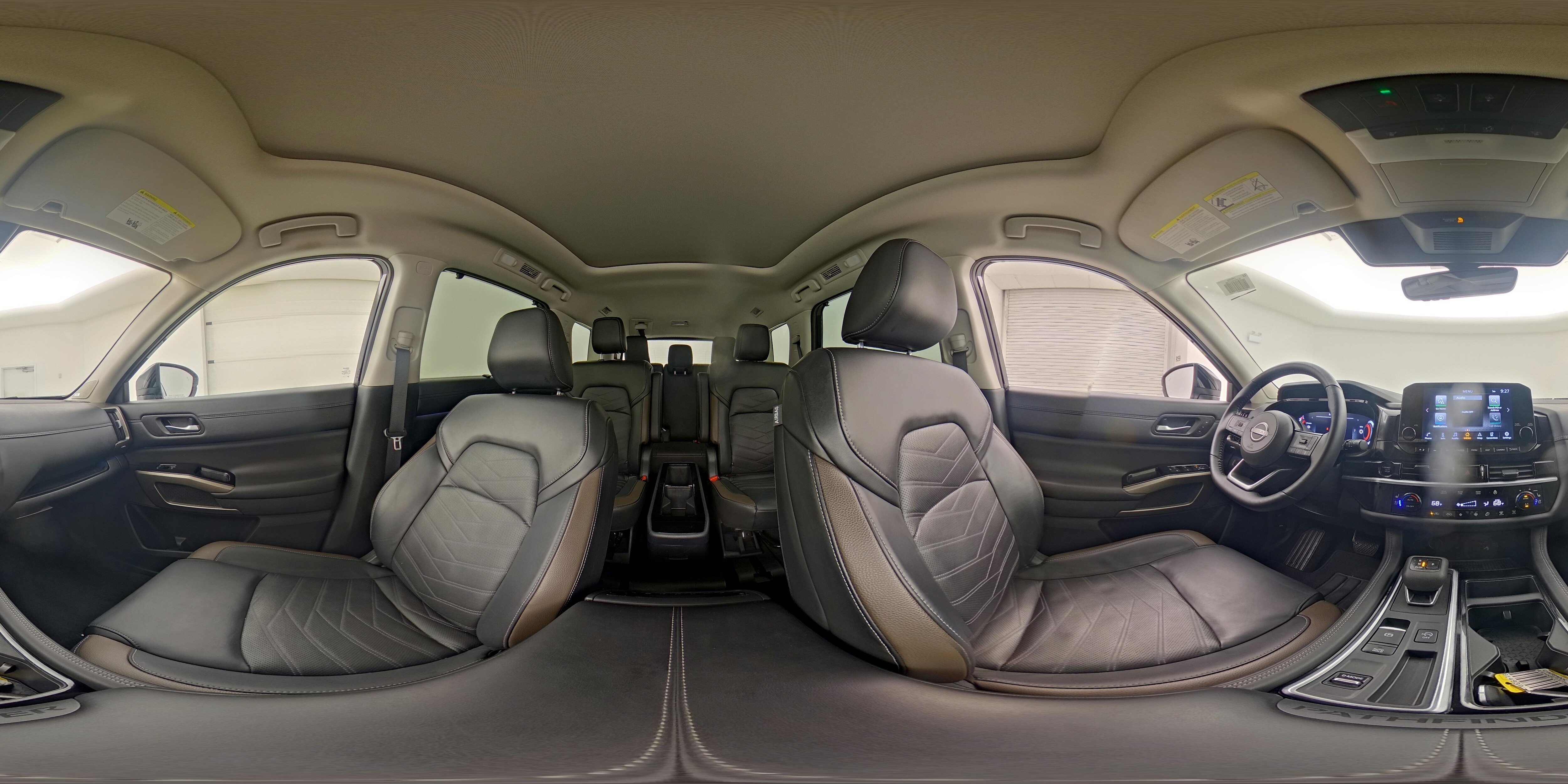 2025 Nissan Pathfinder Platinum - Photo 28