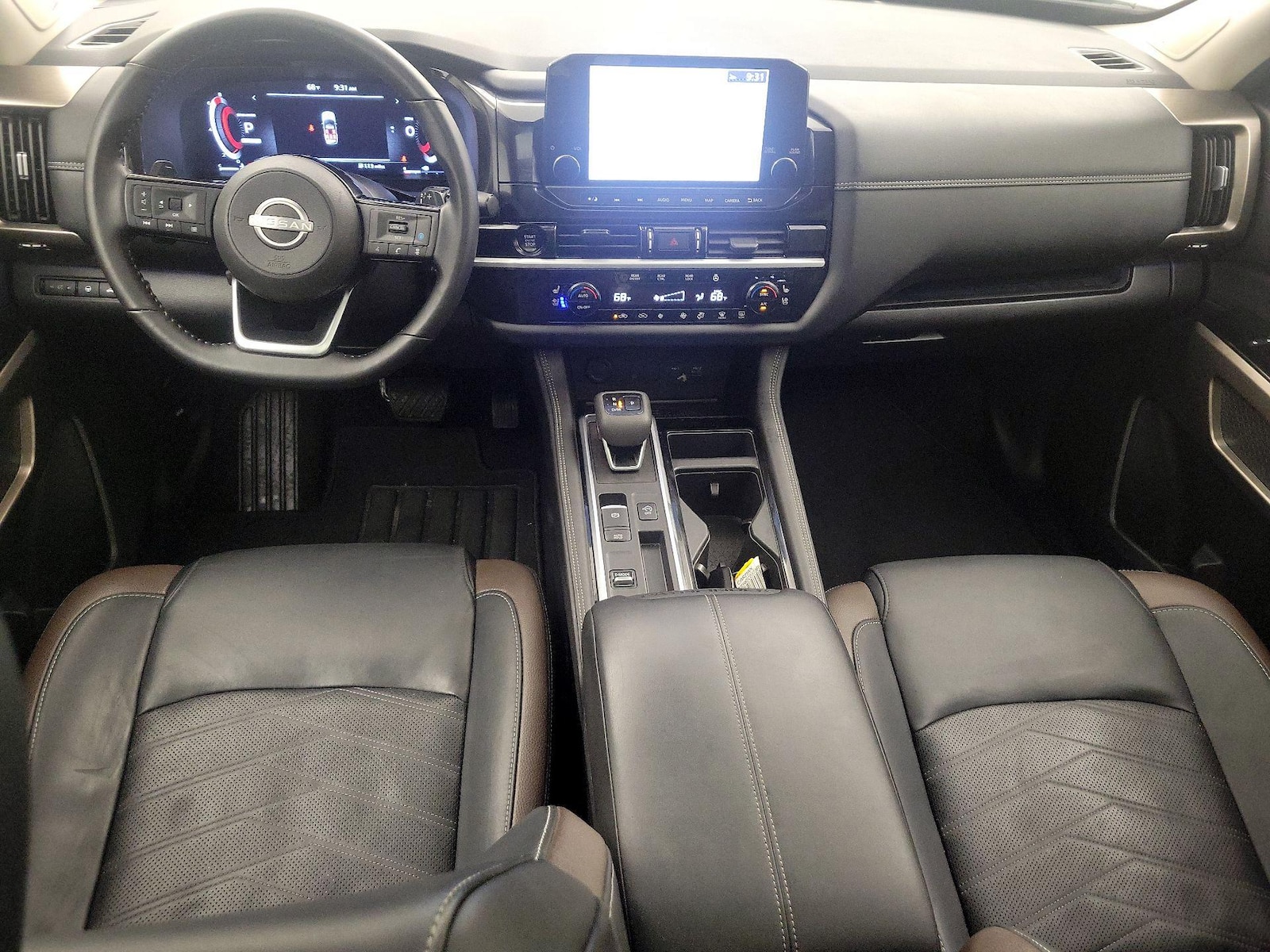 2025 Nissan Pathfinder Platinum - Photo 10