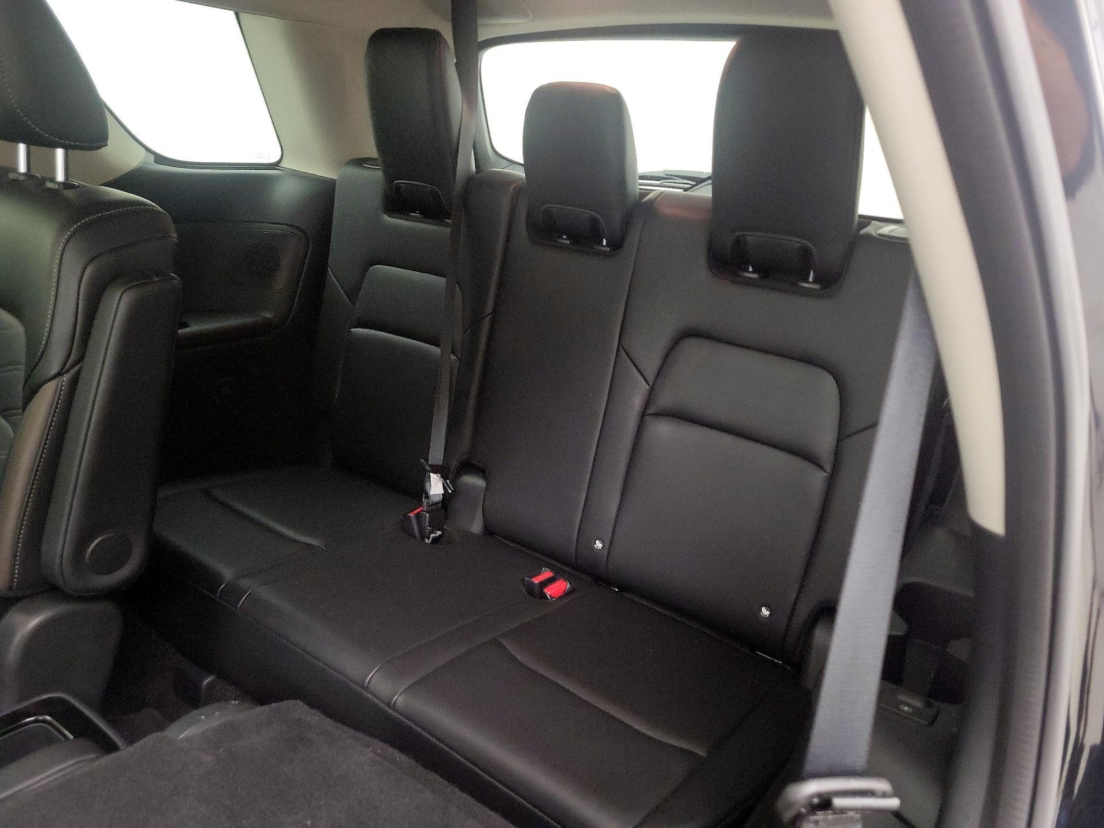 2025 Nissan Pathfinder Platinum - Photo 23