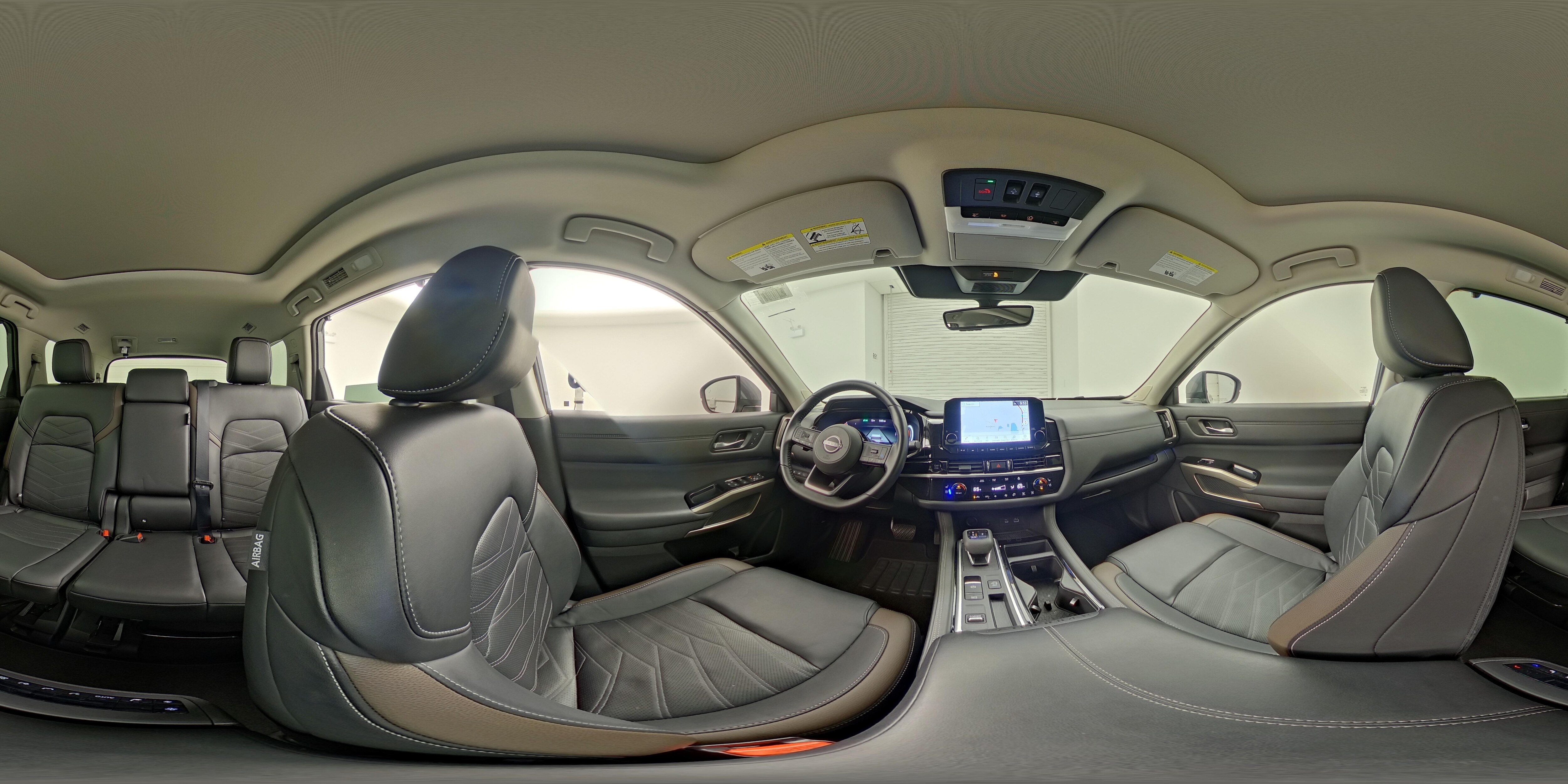 2025 Nissan Pathfinder Platinum - Photo 28