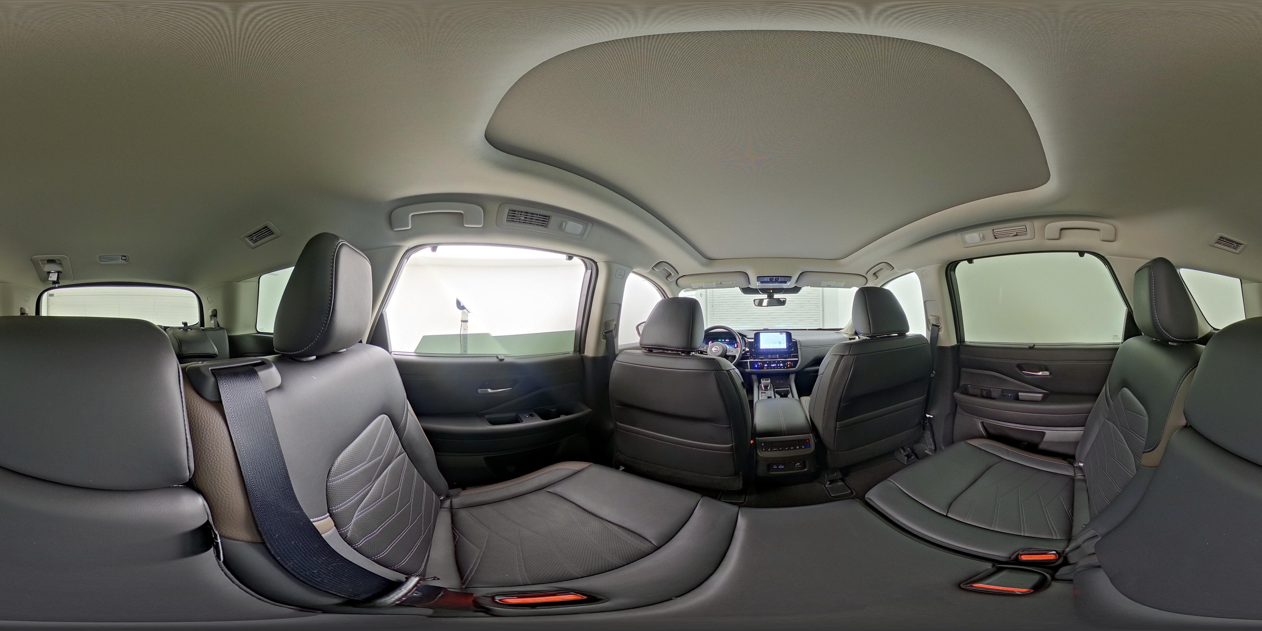 2025 Nissan Pathfinder Platinum - Photo 29
