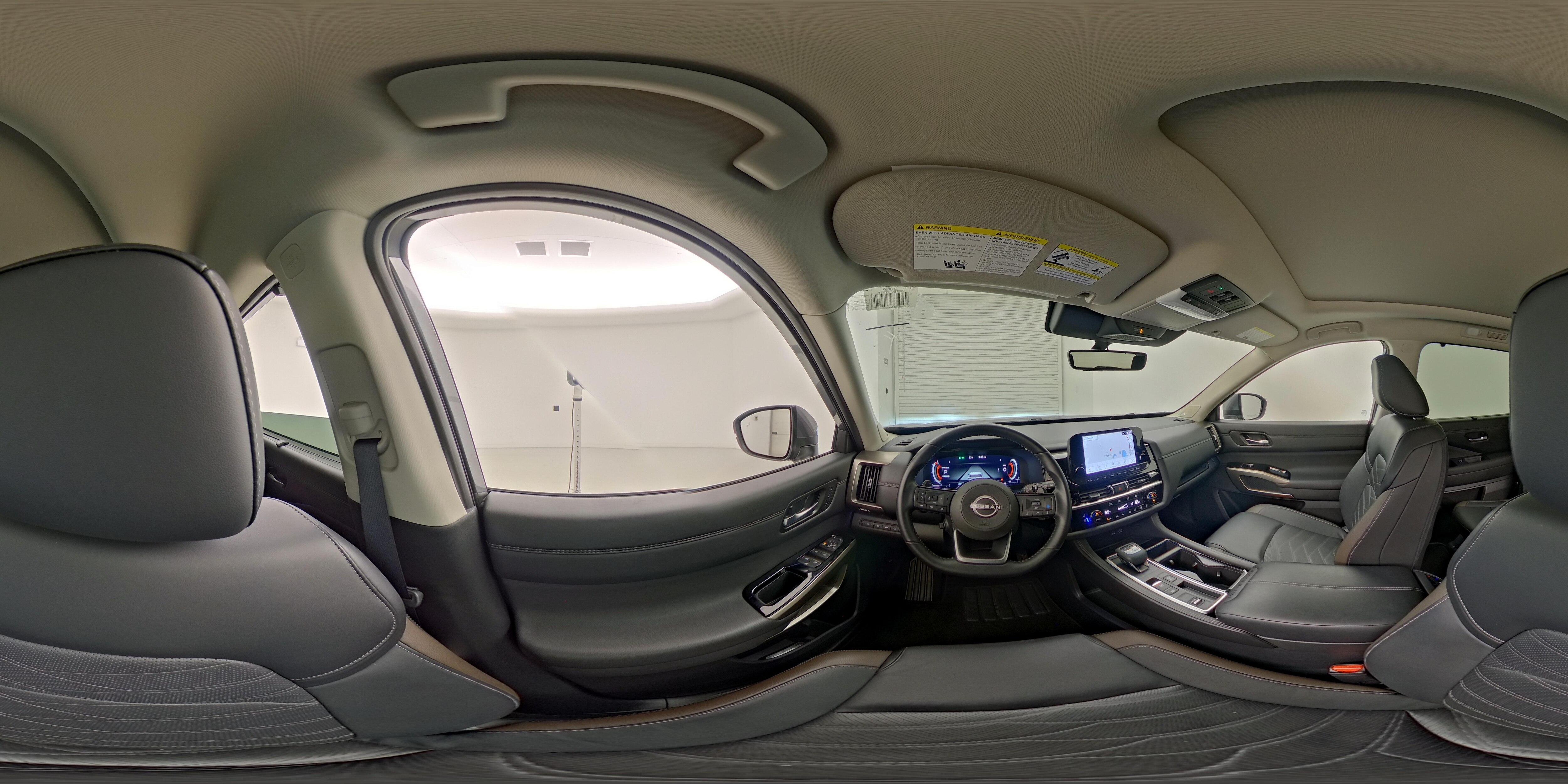 2025 Nissan Pathfinder Platinum - Photo 30