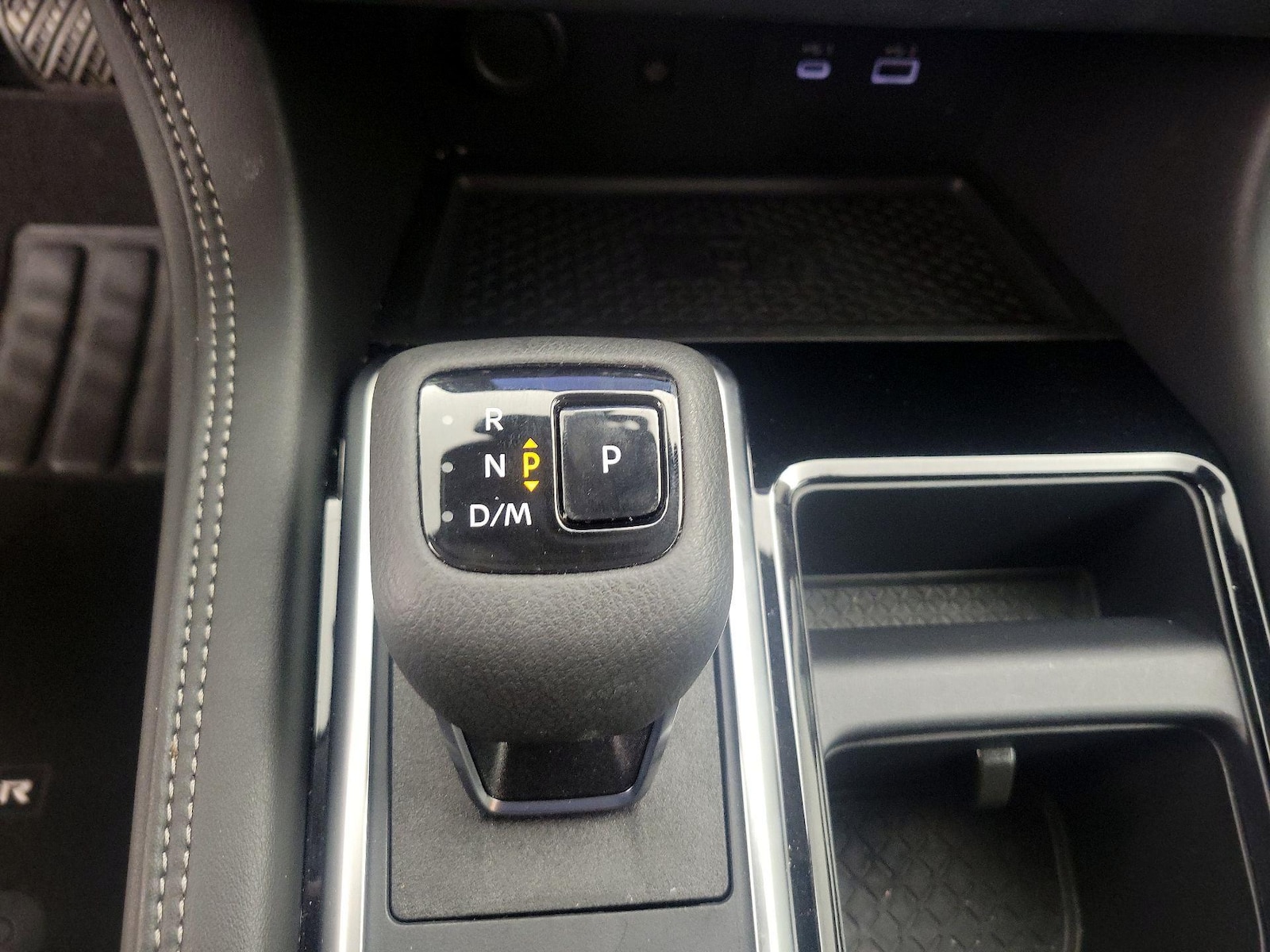 2025 Nissan Pathfinder Platinum - Photo 19