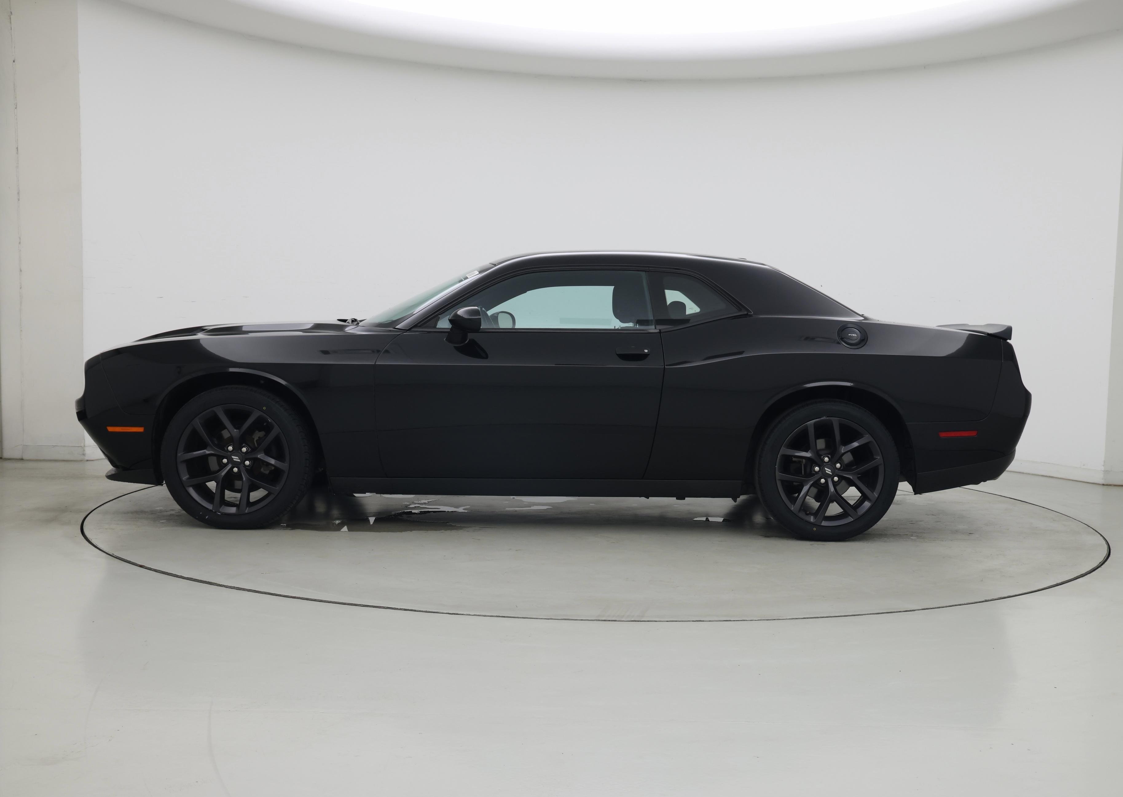 Thumbnail: 2020 Dodge Challenger - 3