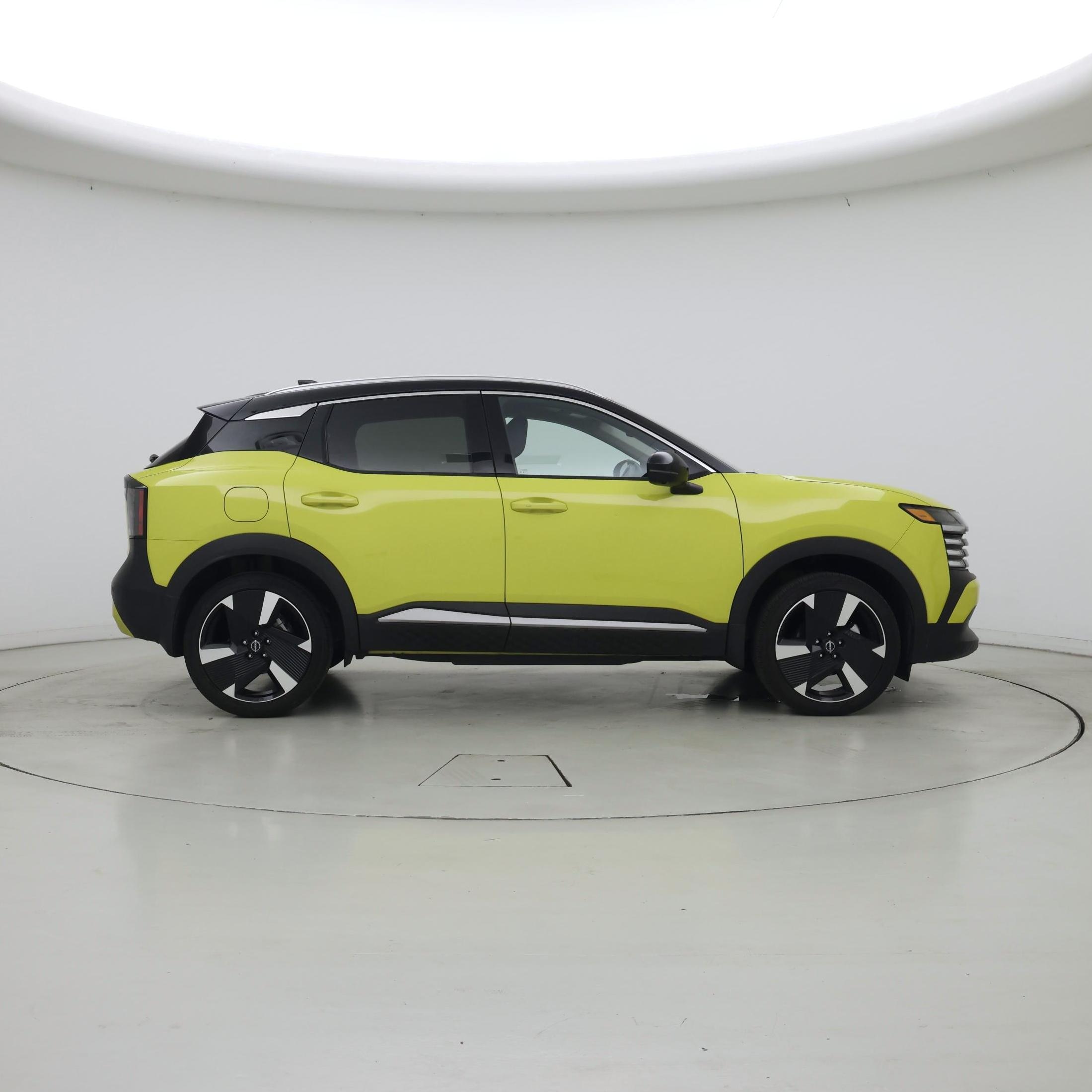 Thumbnail: 2025 Nissan Kicks - 7
